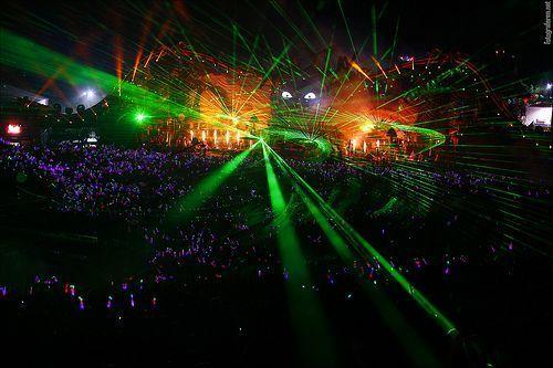 Tomorrowland laser & lightshow