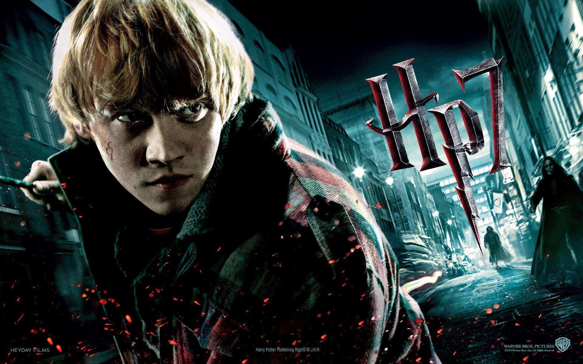 Rupert Grint In Harry Potter And The Deathly Hallows Wallpaper