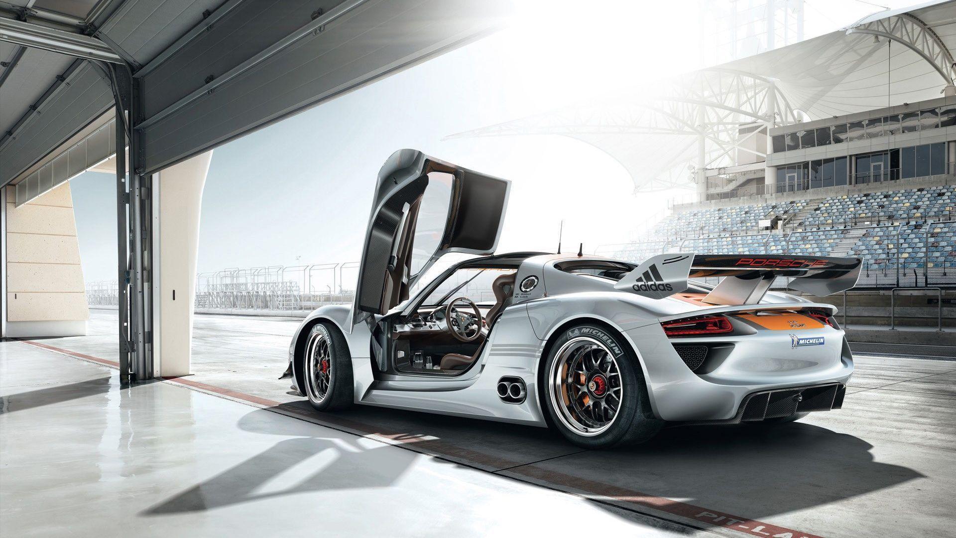 50 Gorgeous Exotic Car Wallpapers