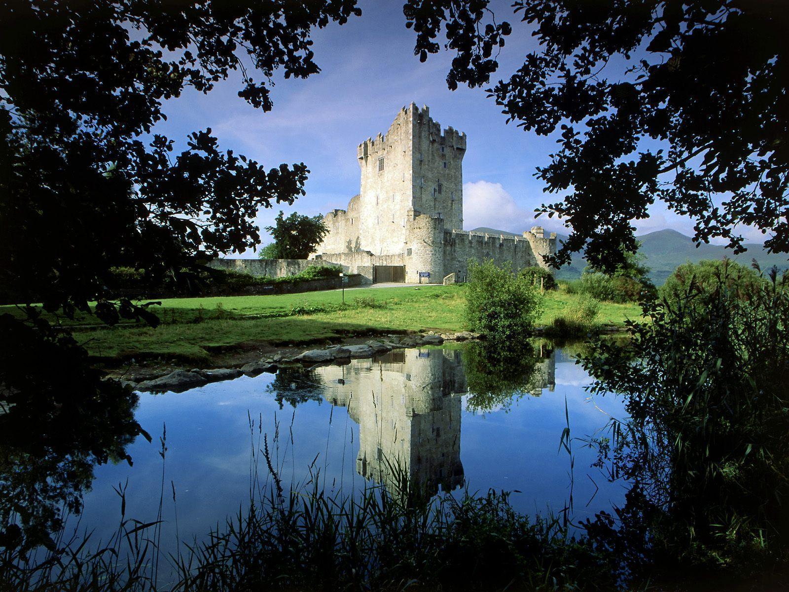 Ross castle Killarney national park Ireland free desktop