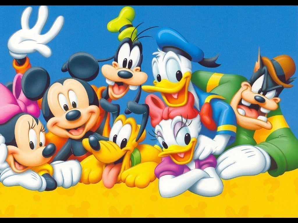 Mickey Mouse And Friends Free iPad HD Cartoon Wallpaper