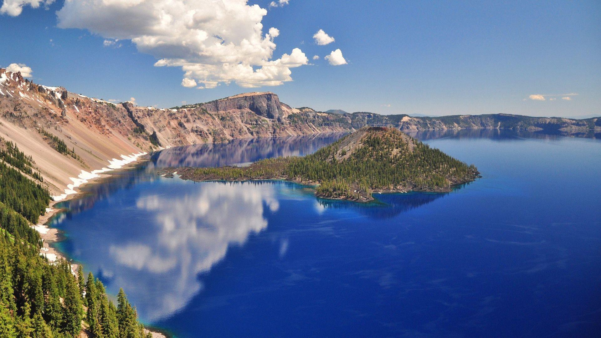 Crater Lake Wallpaper