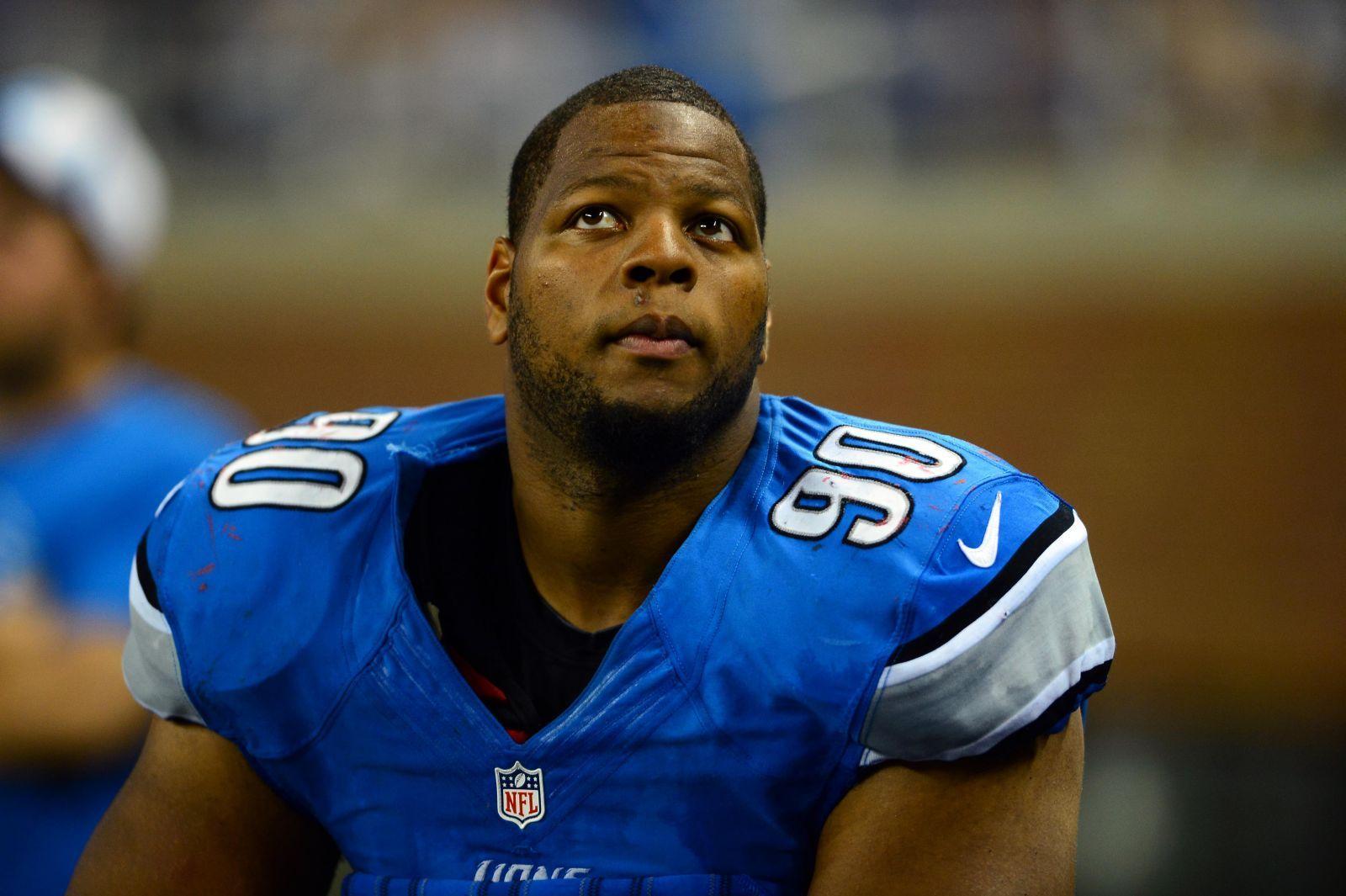 Ndamukong Suh NFL Player Wallpaper. Download High Quality