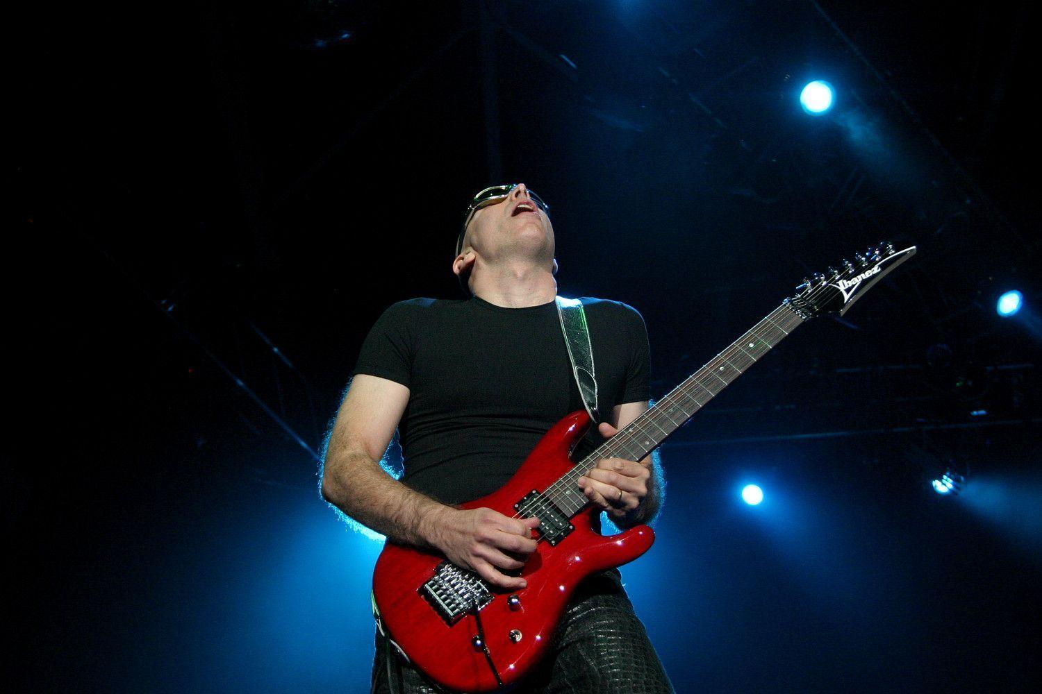Diary Directory Celebrity: Joe Satriani