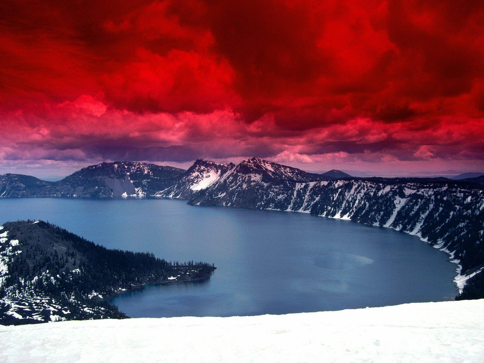 Scarlet Skies Crater Lake Oregon Desktop Wallpaper
