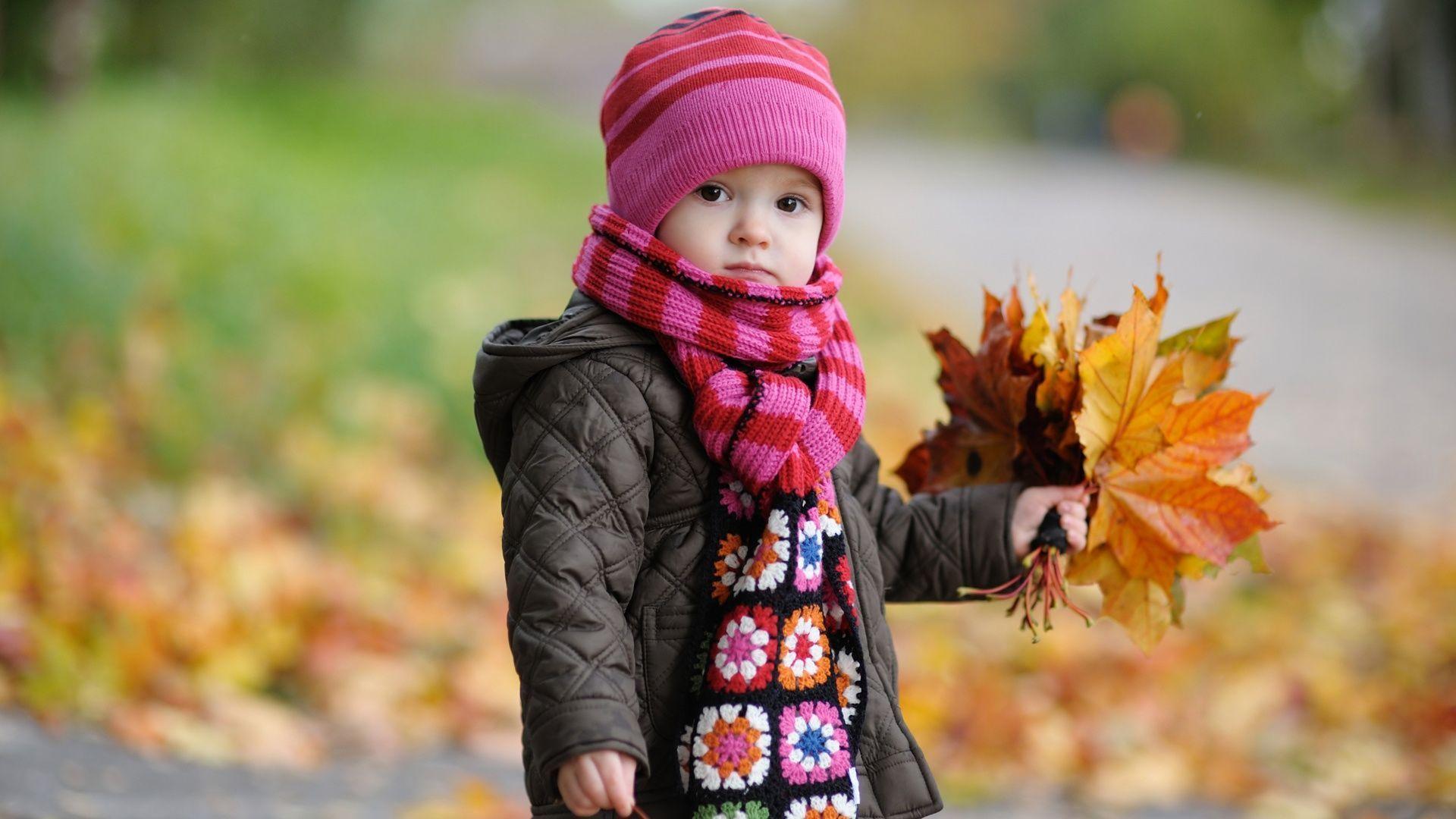 Download Cute Baby in Autumn Wallpaper