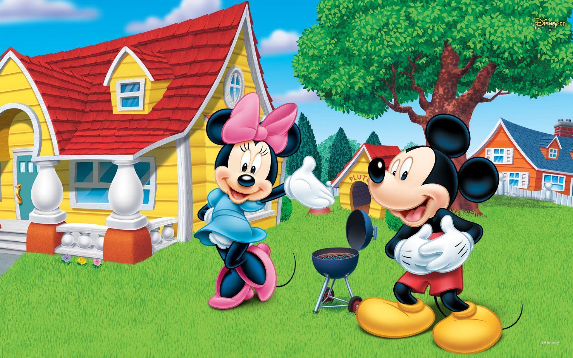 Mickey Mouse Happy With Minnie Mouse Wallpaper Wallpaper