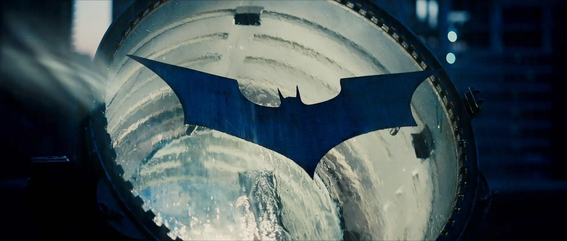 Image For > Gotham City Bat Signal