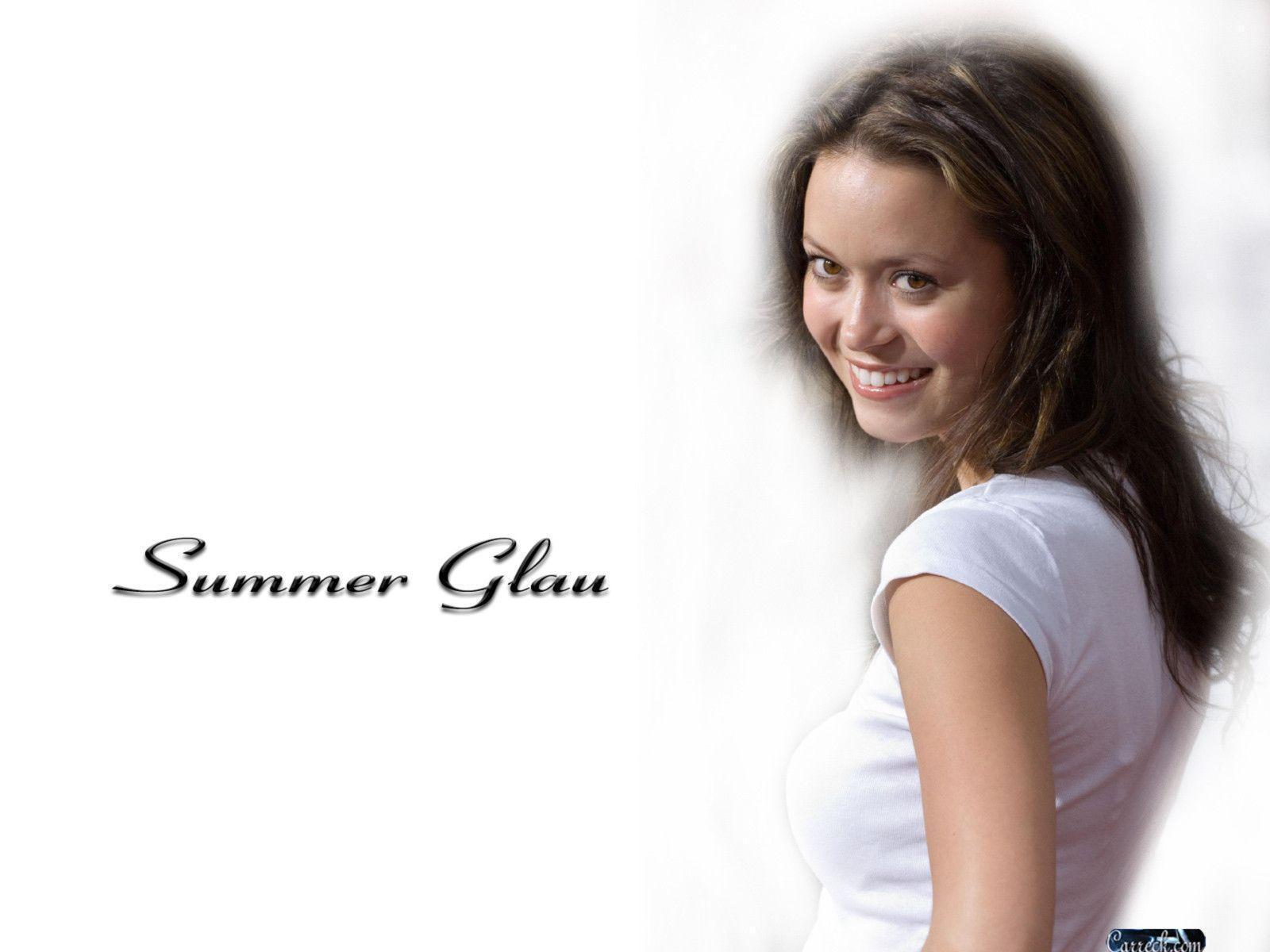 Summer Glau Glau Wallpaper