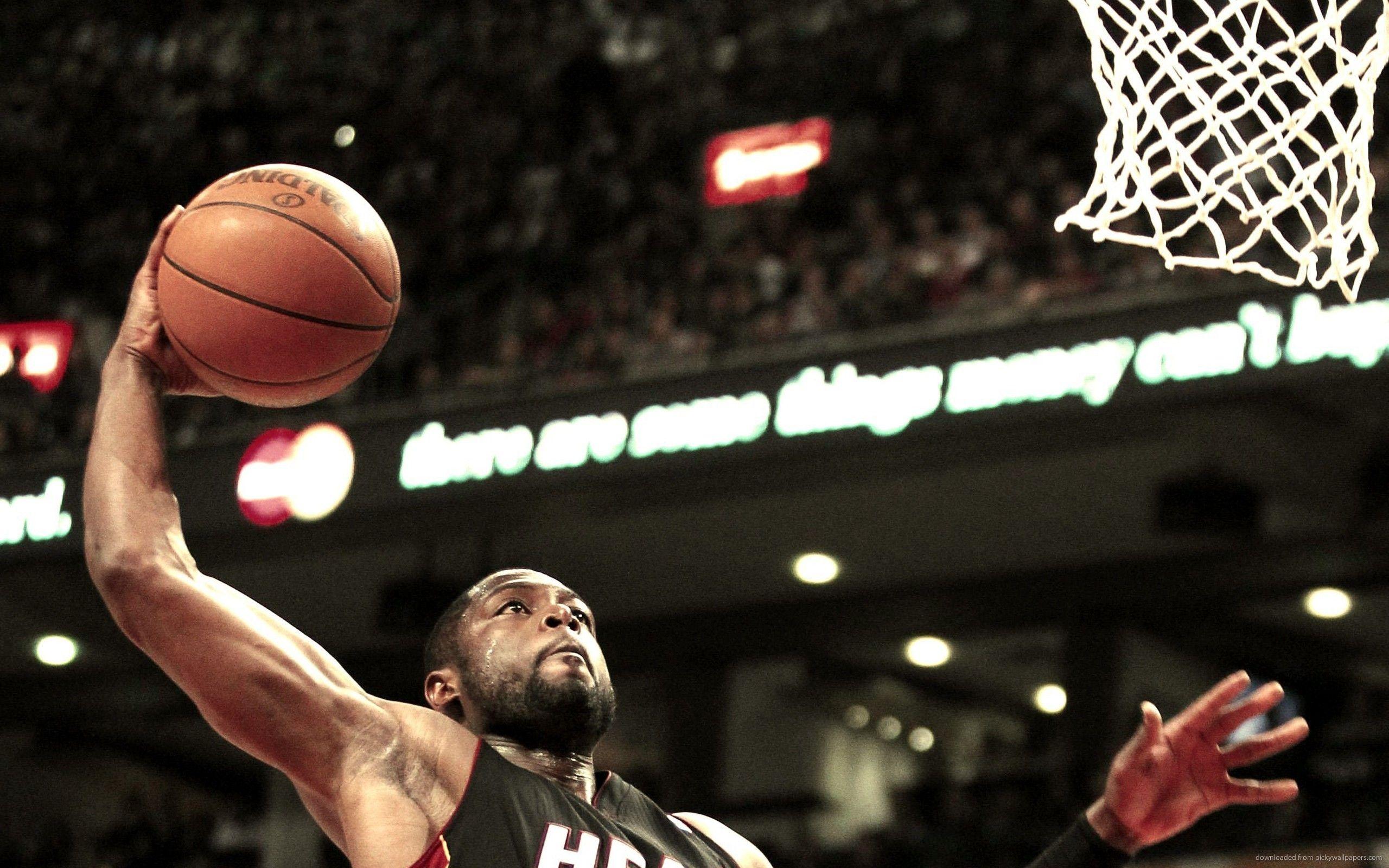 LeBron James Slam Dunk wallpaper 2560x1600