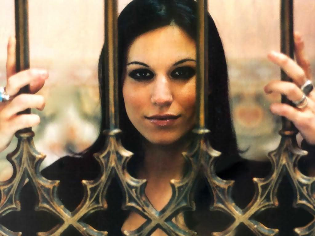Cristina Lee and Cristina Scabbia Photo