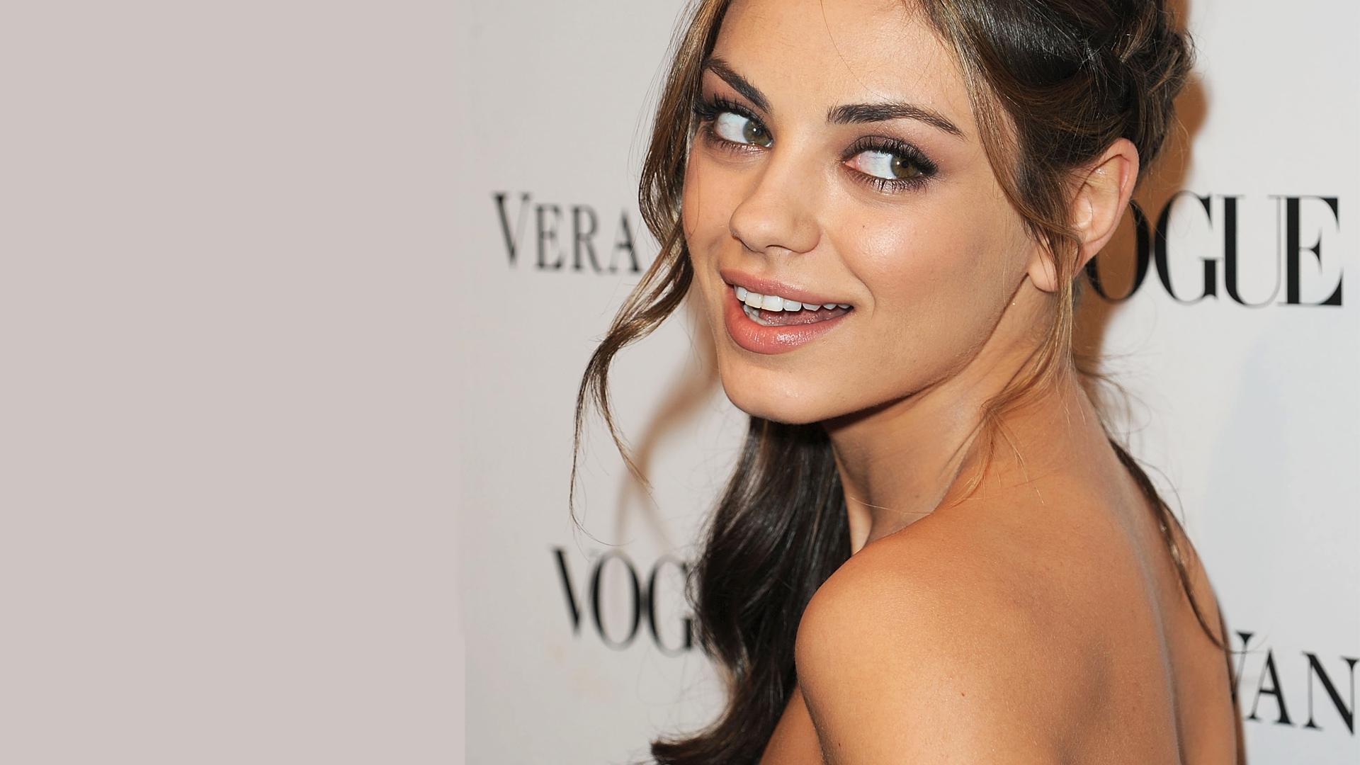 Mila Kunis 54 47037 High Definition Wallpaper. wallalay.com