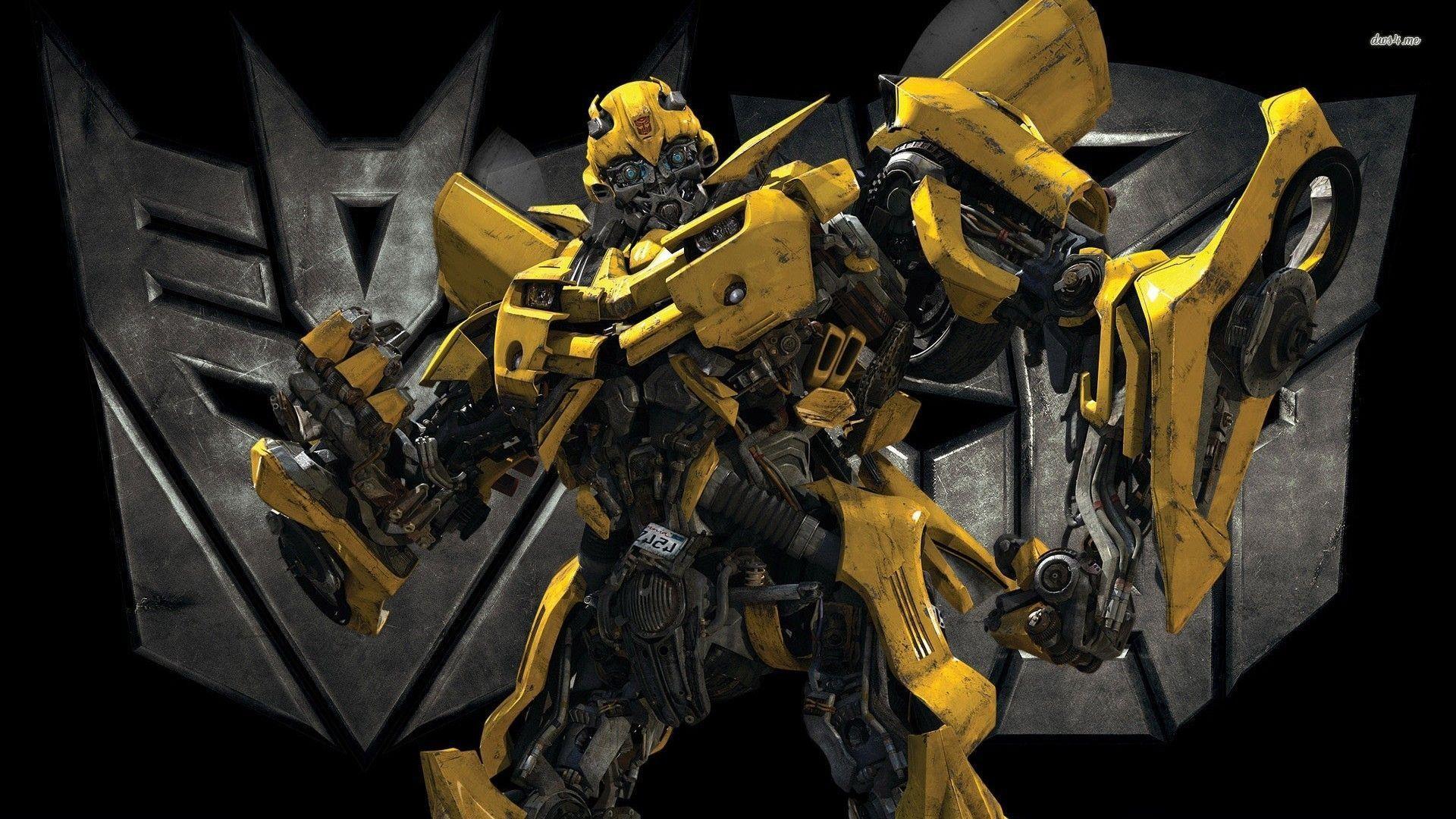 Bumblebee In Transformers 3 HD Wallpaper Desktop Movies
