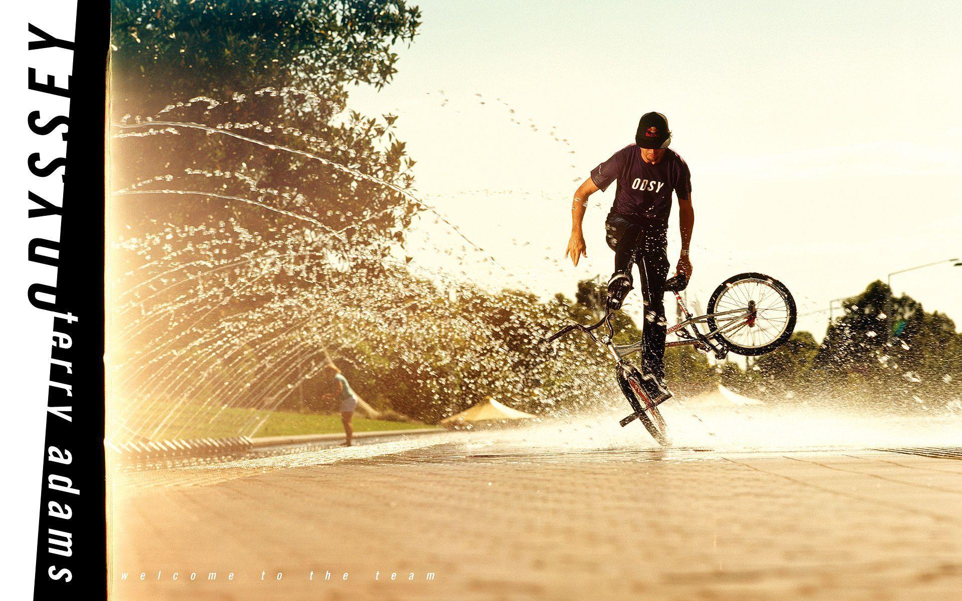 wallpaper de autos, motos, bmx y más en HD!