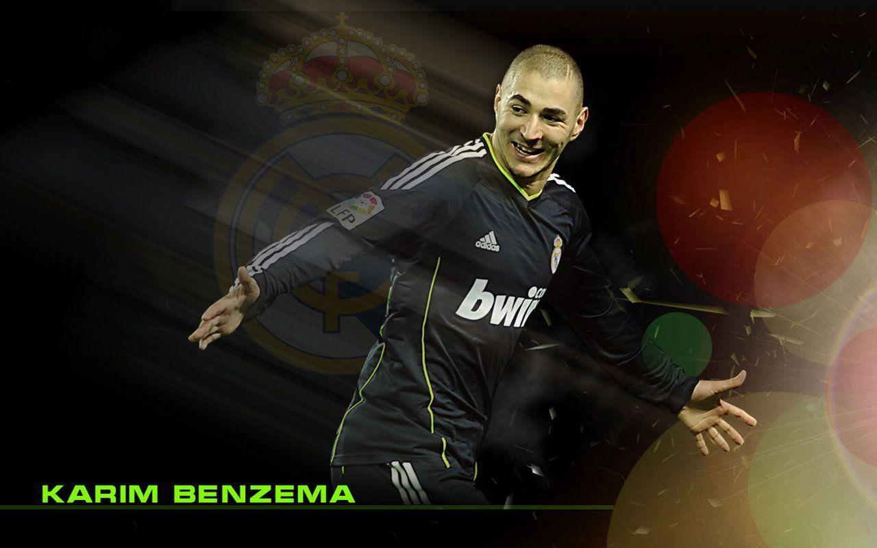 Karim Benzema Football Wallpaper HD Wallpaper