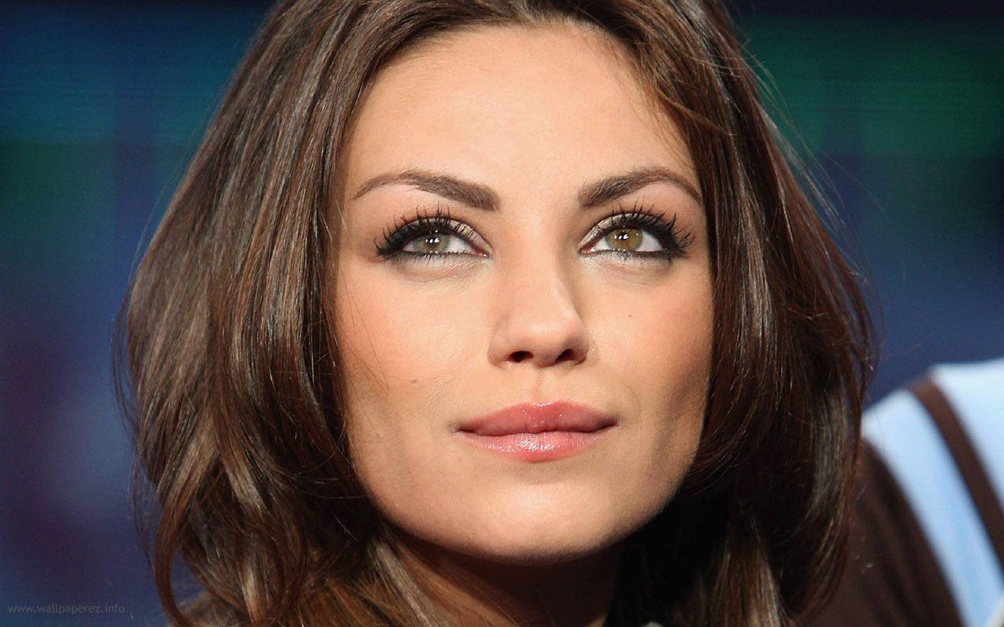 Best Woman Wallpaper: Mila Kunis Wallpaper