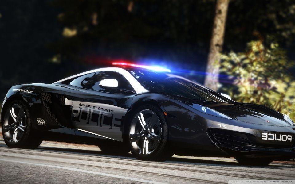 Cool Need for Speed Hot Pursuit Police Car Wallpaper 960x600PX
