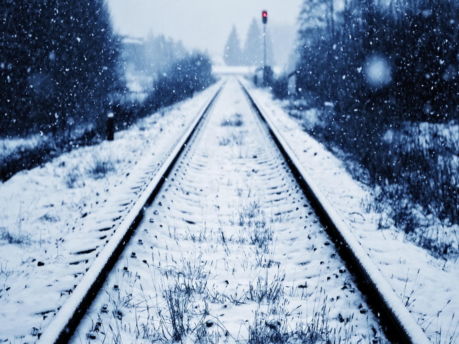 Pretty Snow Wallpaper For iPhone
