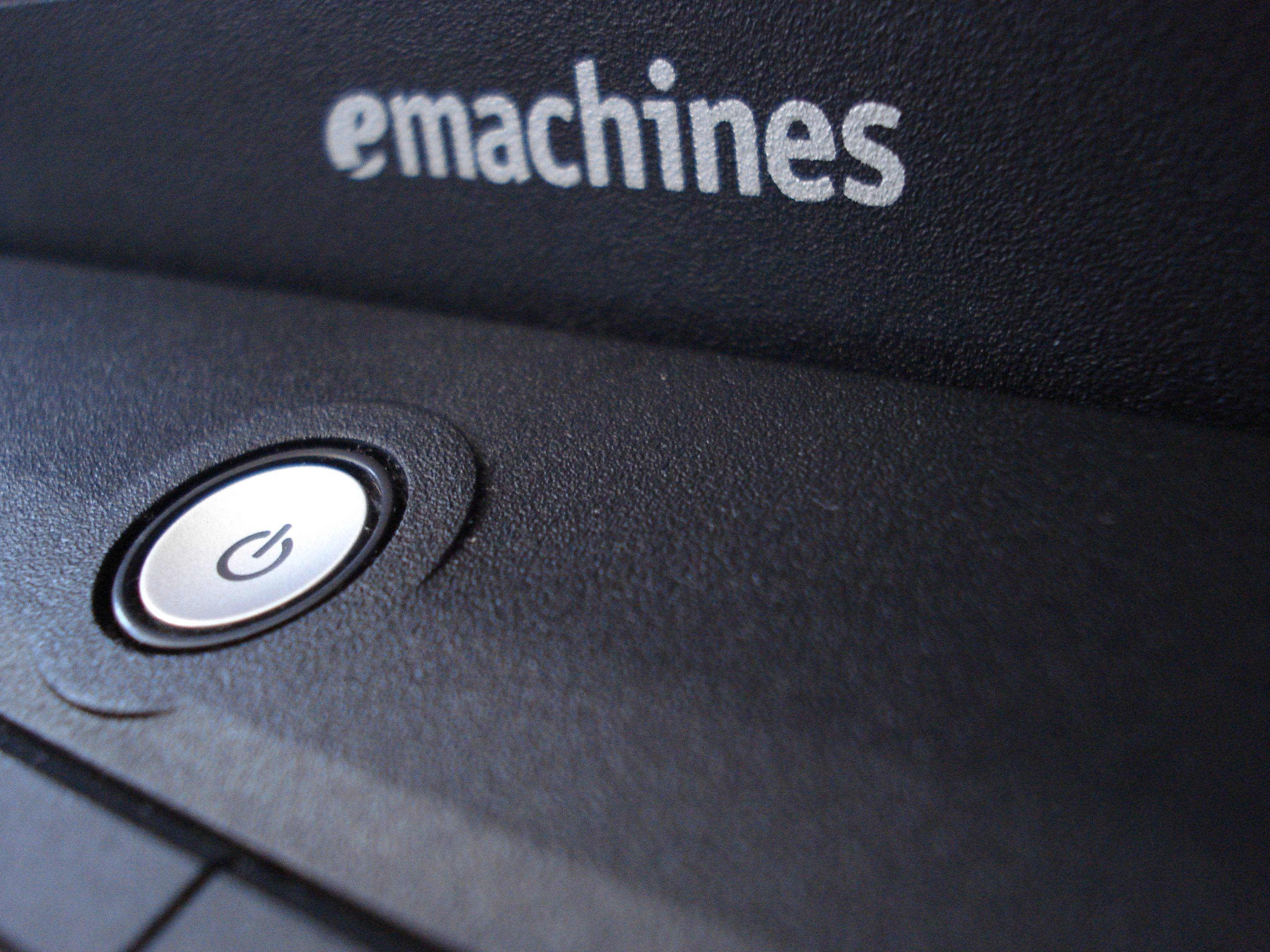 Desktop background, emachines logo + power on button