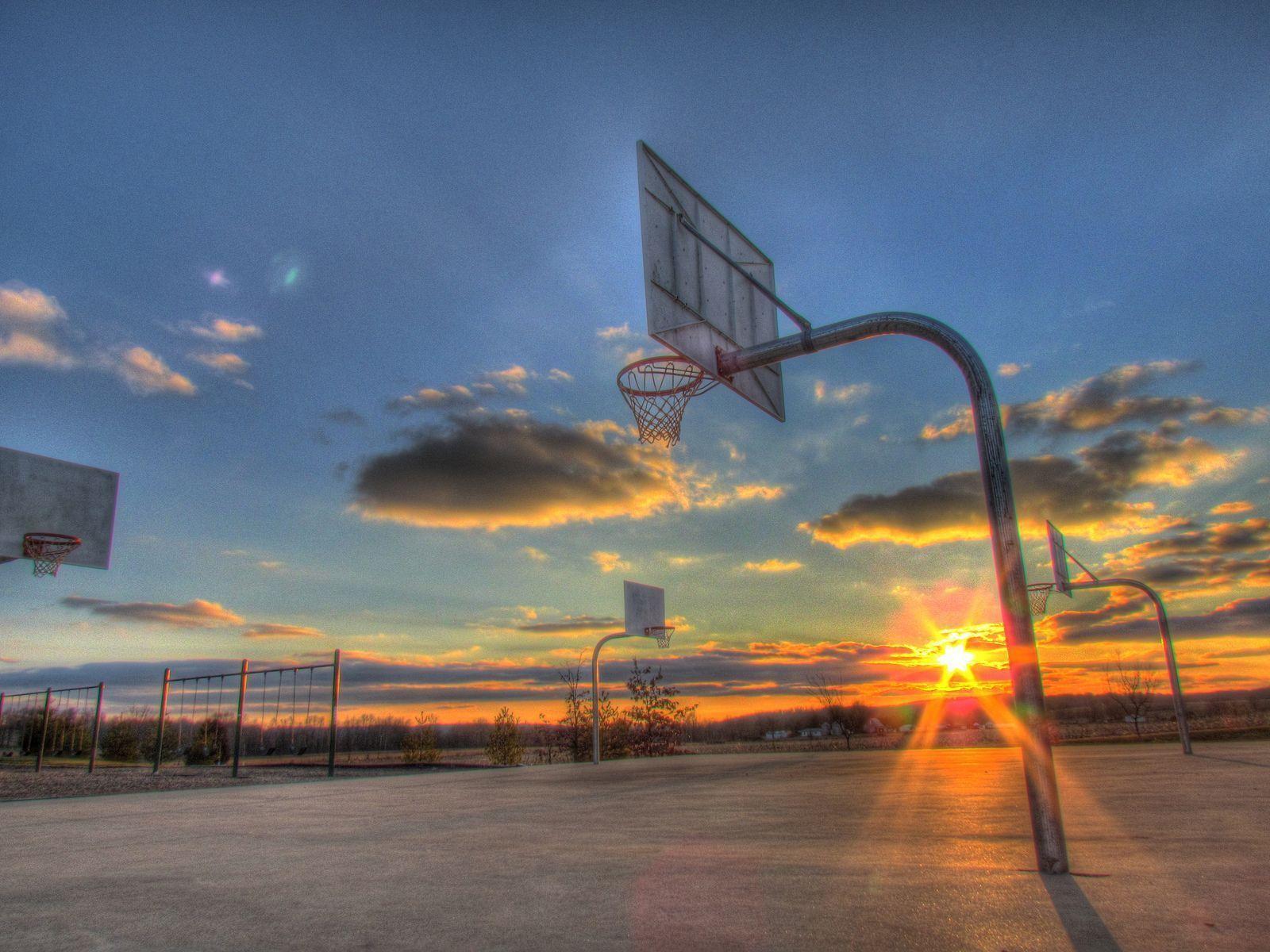 Wallpaper For > Cool Basketball Court Wallpaper