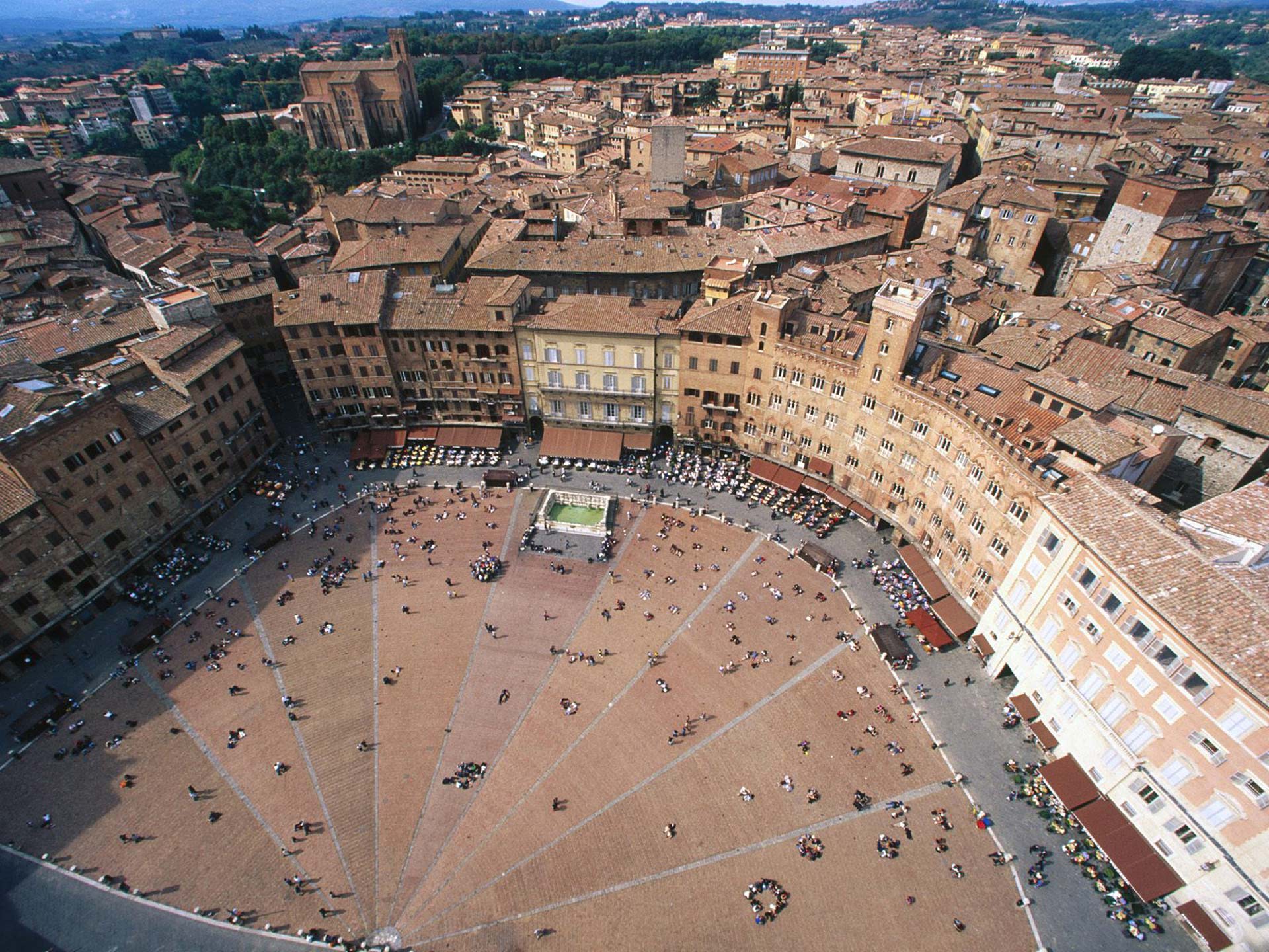 Piazza del Campo Siena Tuscany Italy Wallpaper. High Quality