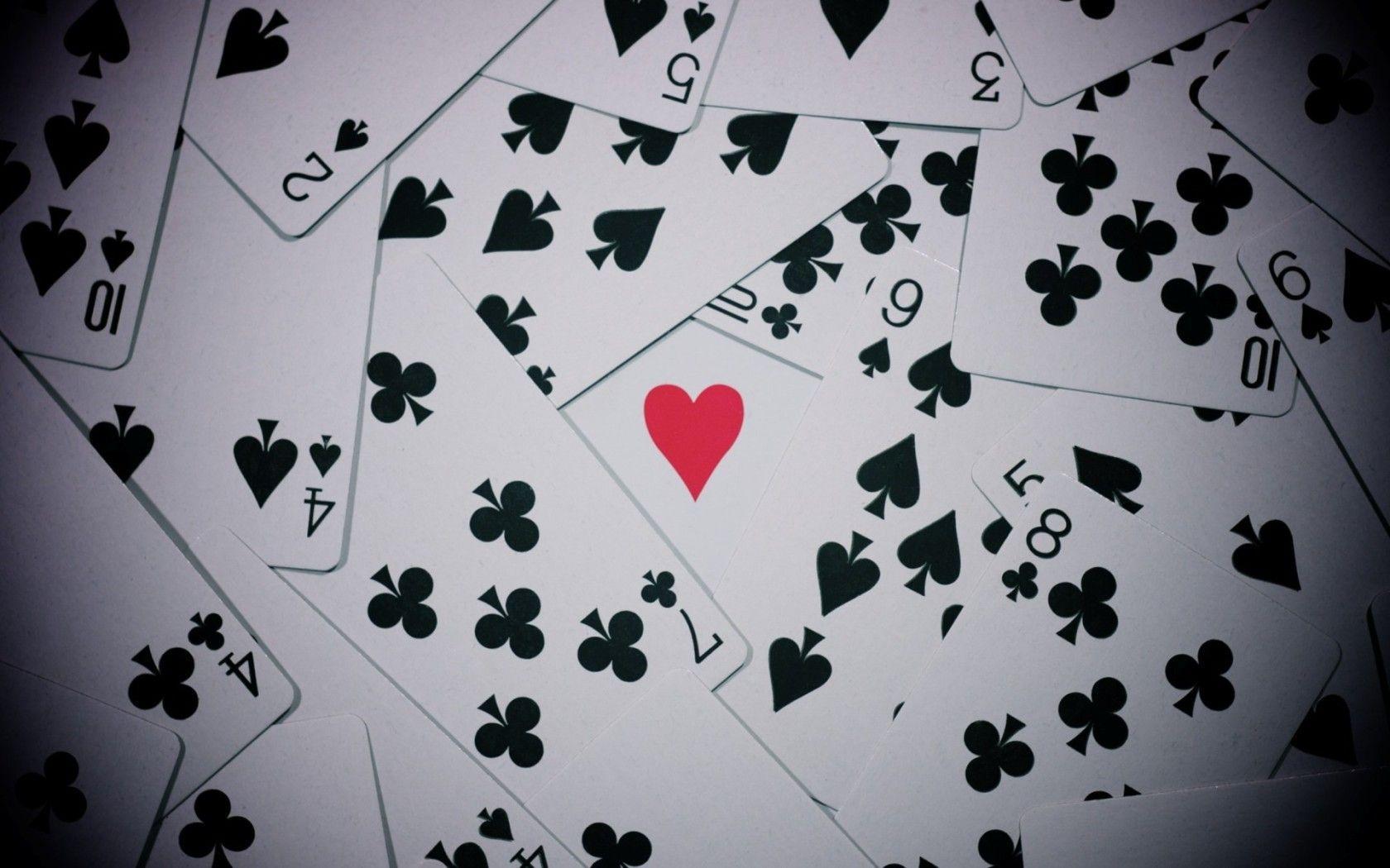 Love Playing Cards Free Wallpaper