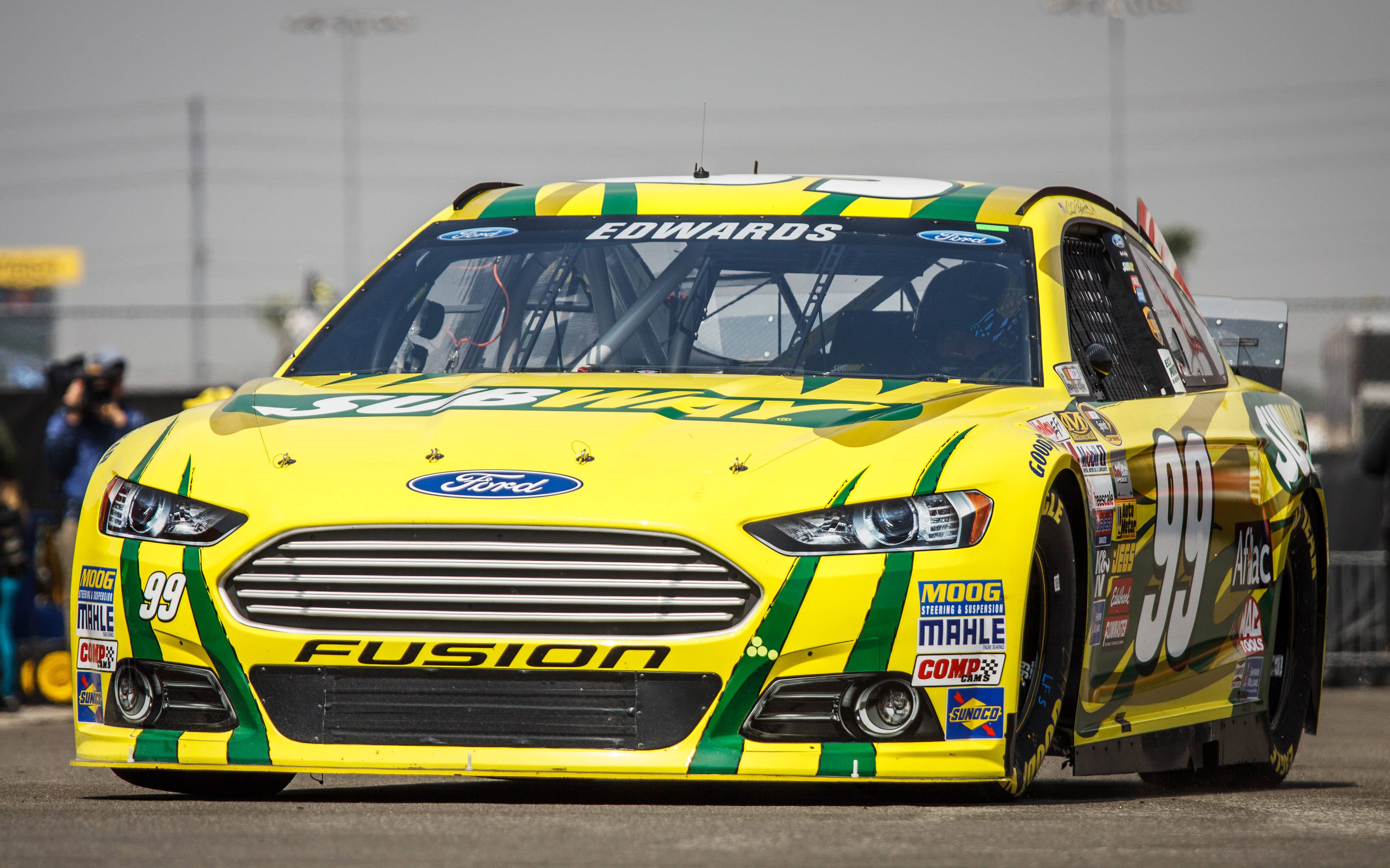 Nascar 2014 Ford Fusion of Carl Edwards Wide or HD