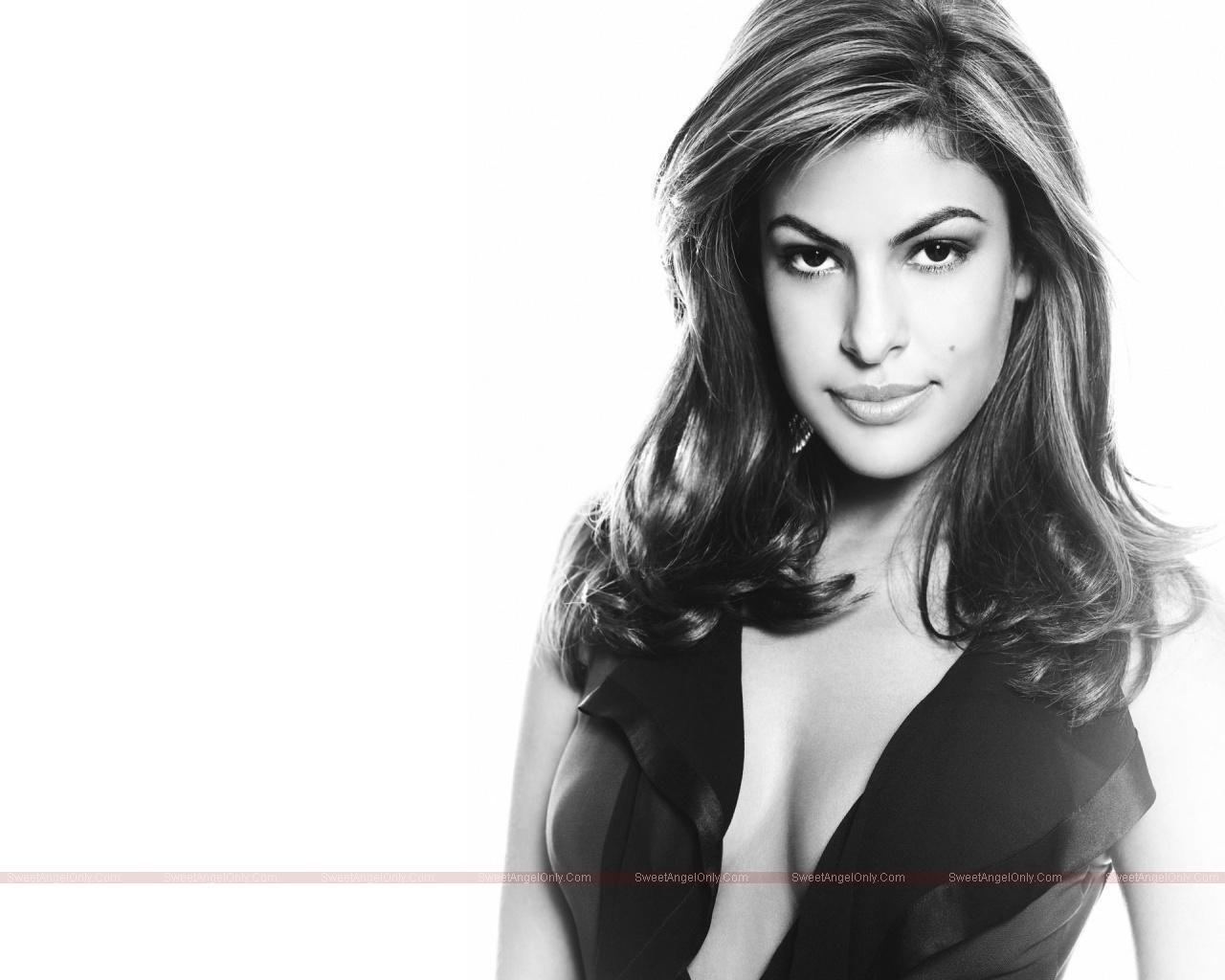 Perfume Shrine: Eva Mendes: the new face of Thierry Mugler Angel