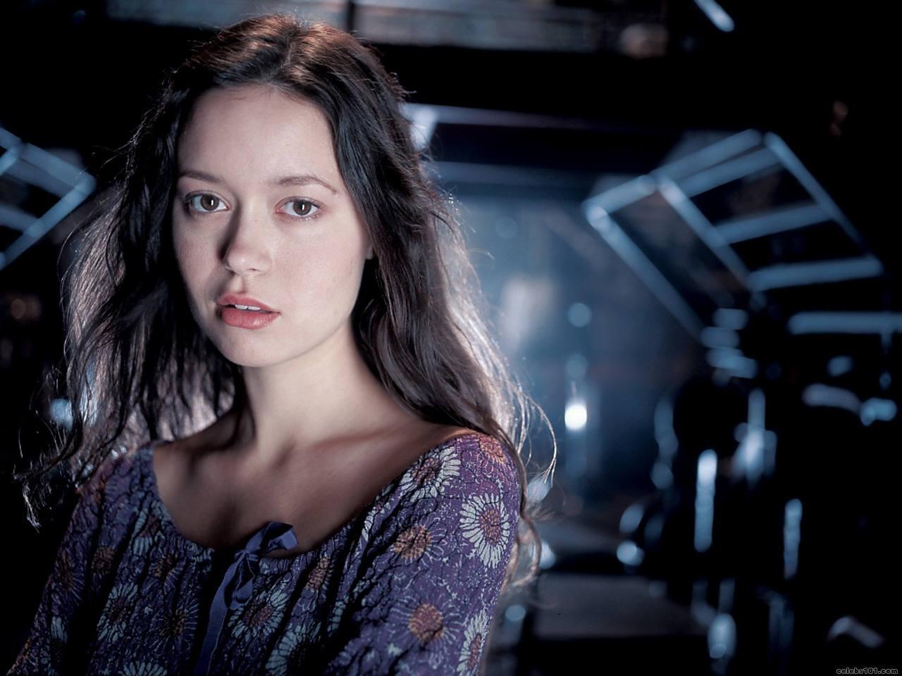 Summer Glau Wallpapers - Wallpaper Cave — free download