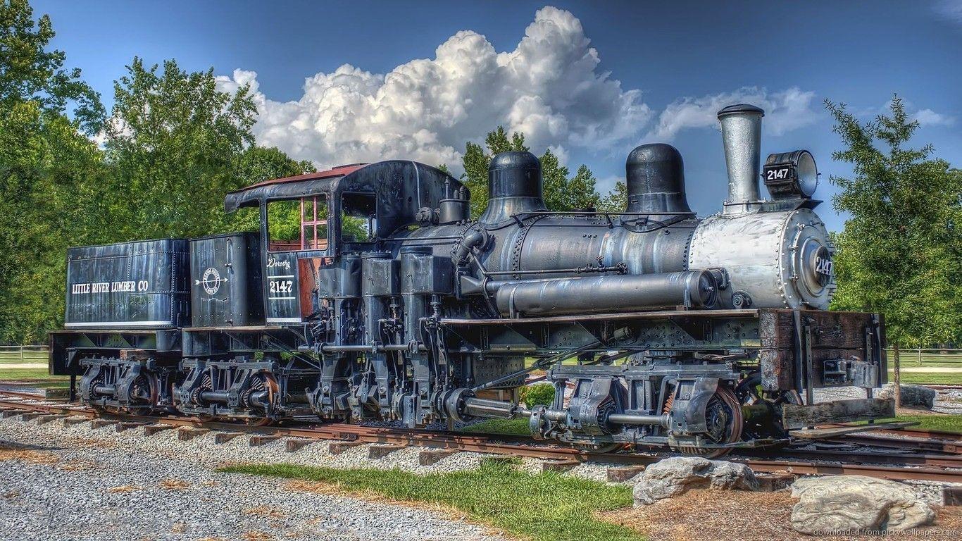 Download 1366x768 HDR Of A Peculiar Locomotive Wallpaper