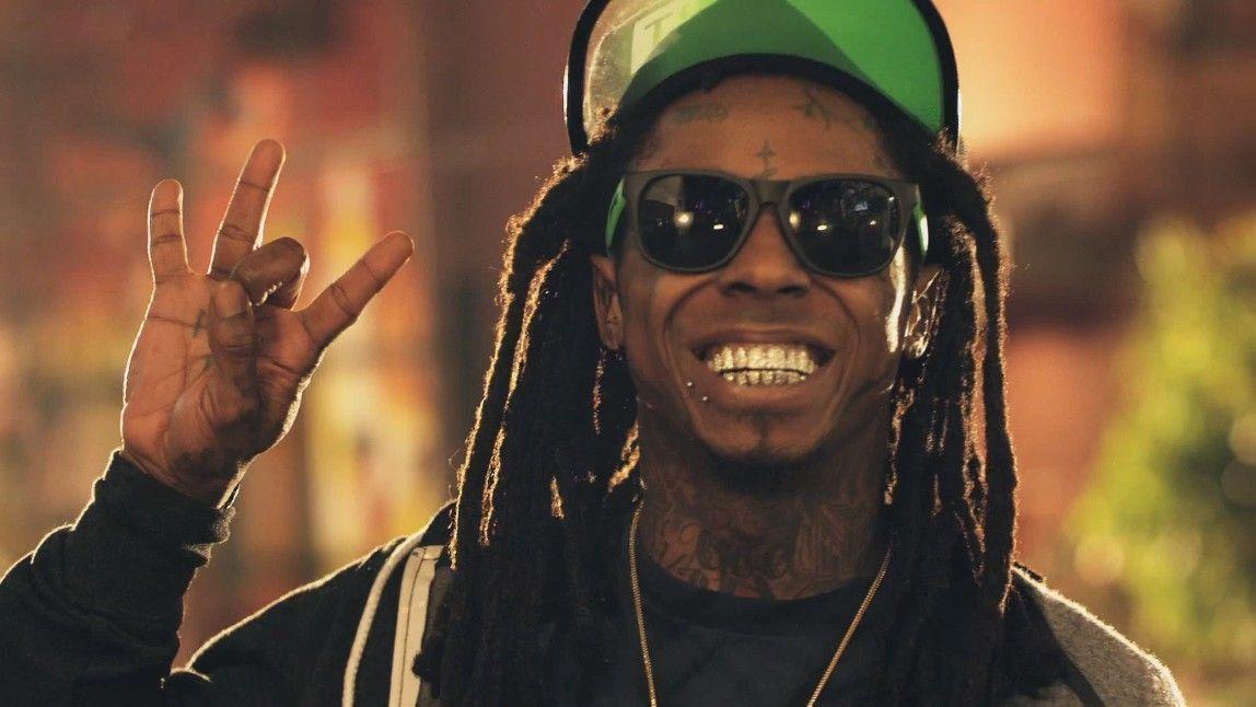 LIL WAYNE DROPS #Sorry4TheWait FREESTYLE AND ADDRESSES LEAVING
