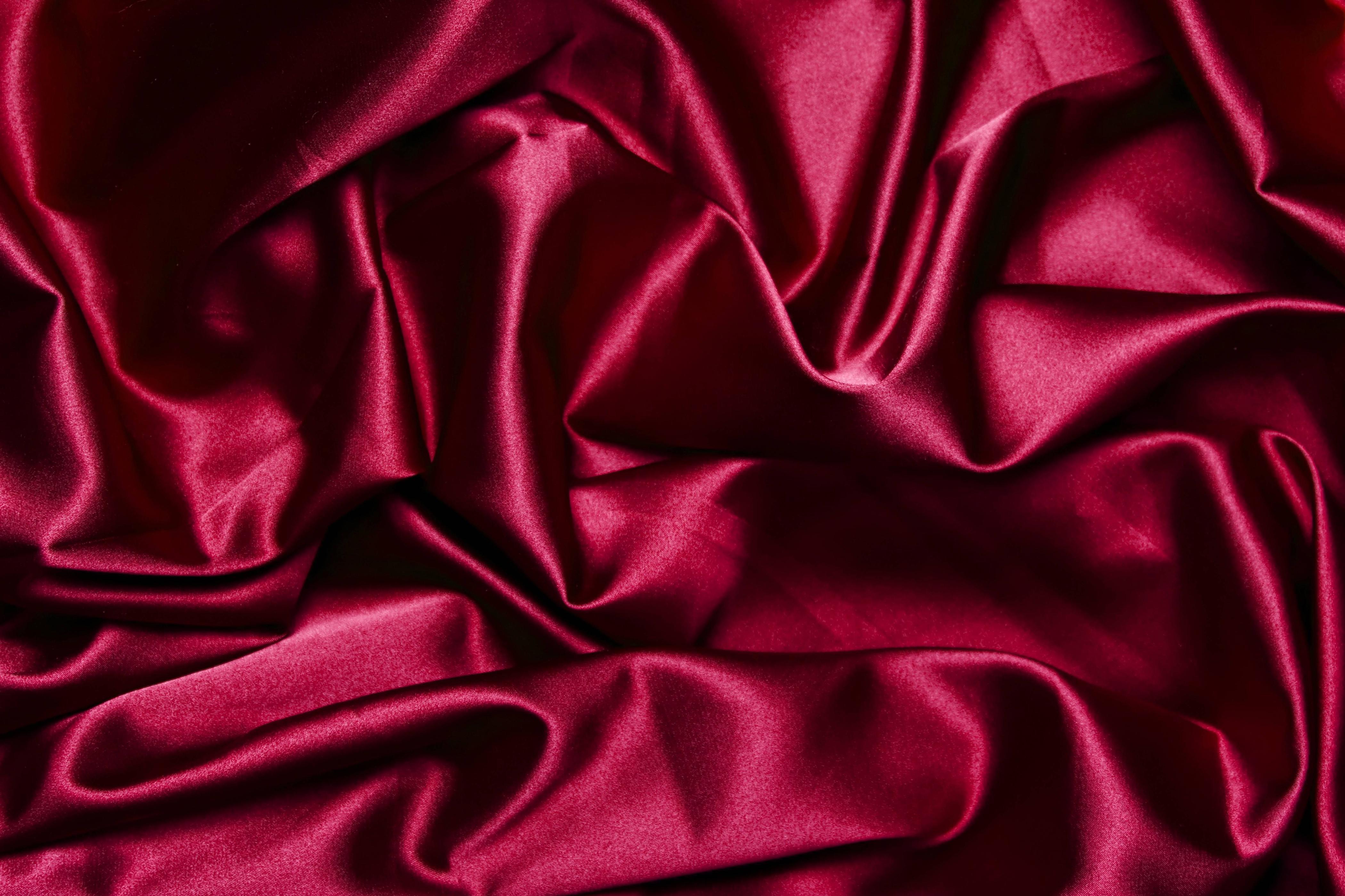 Dark Pink Silk Cloth with Pleat