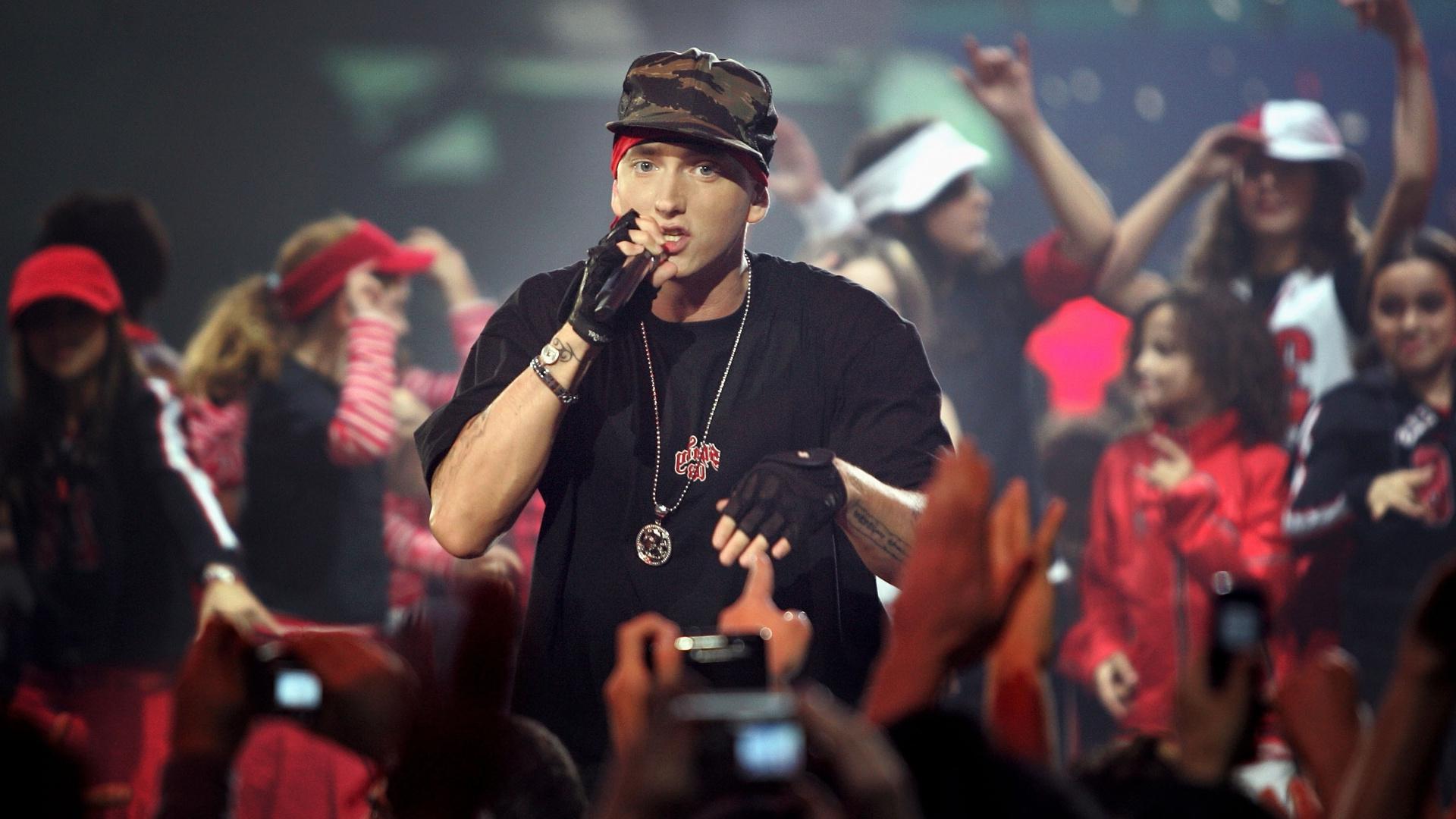 Eminem Microphone Gloves Club Cap wallpaper #