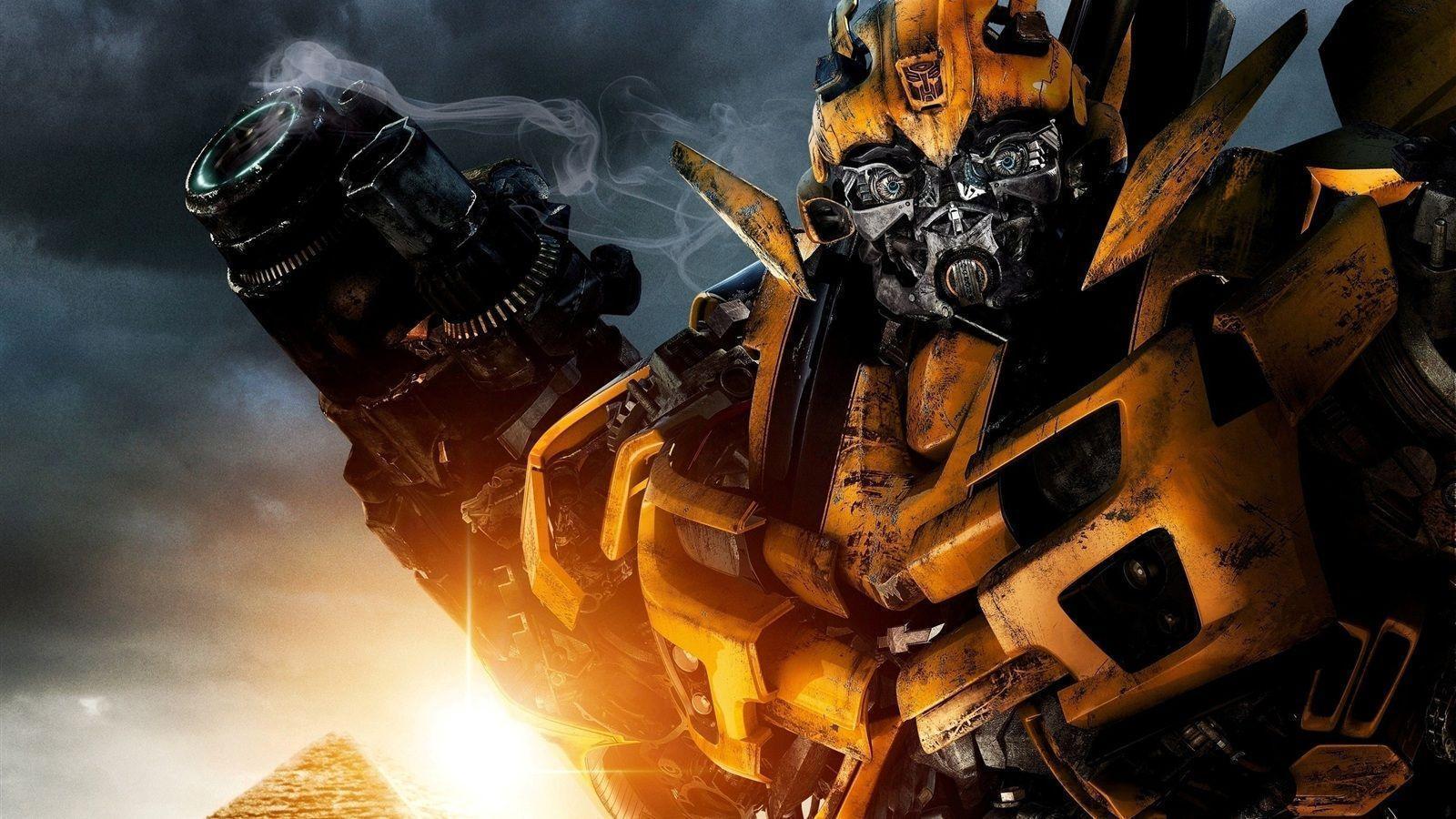 Bumblebee In Transformers 3 HD Wallpaperx900 resolution