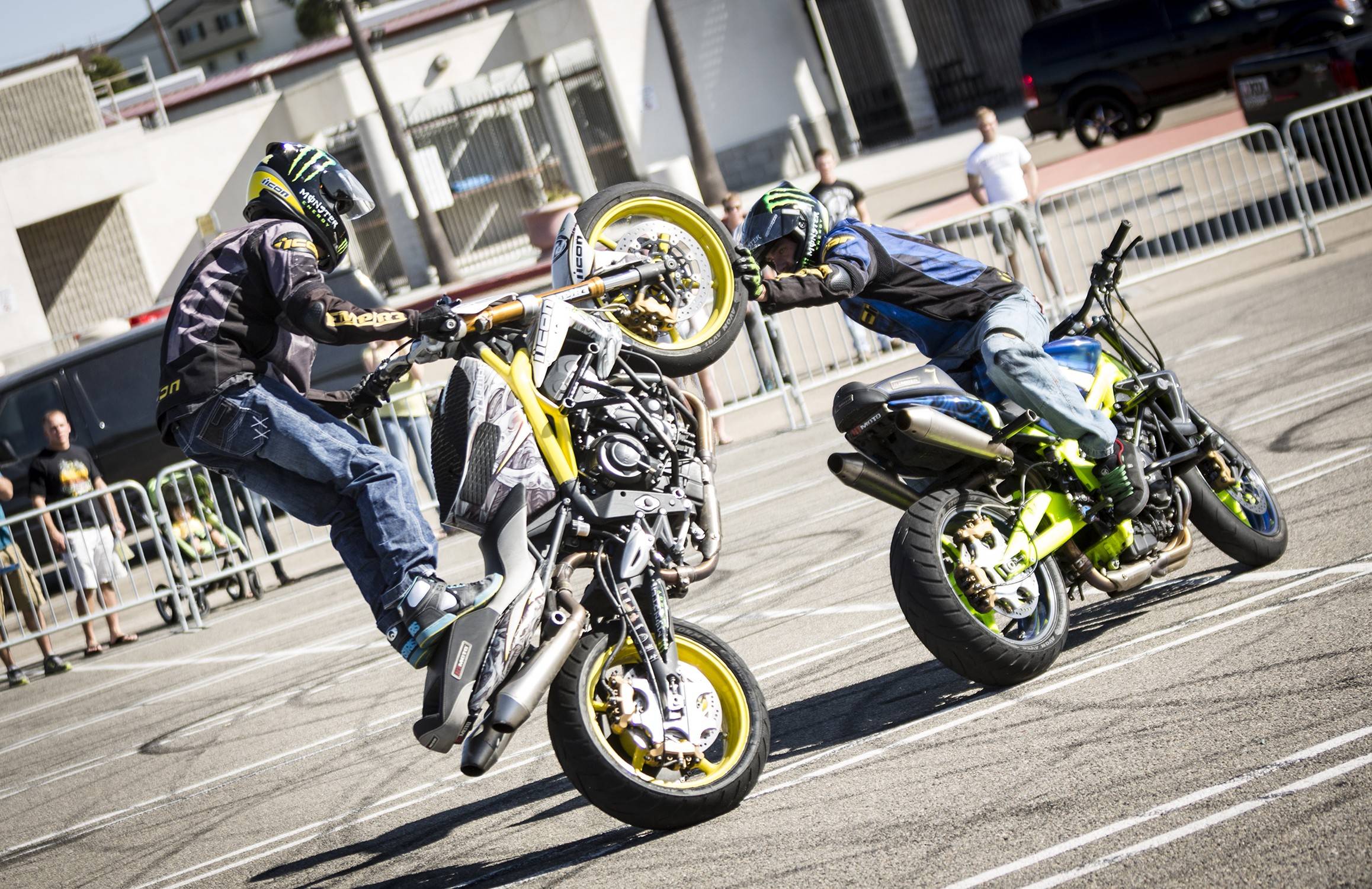 Xtreme Motorcycle Stunts Xtreme Motorcycle Stunts