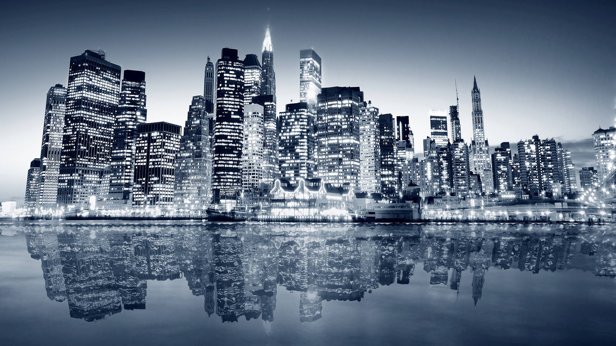 New York City Manhattan Reflection wallpaper