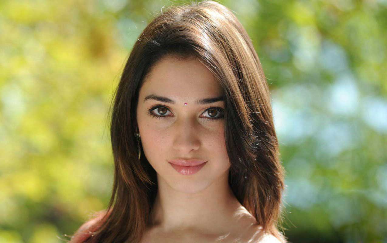 Tamanna Bhatia HD Wallpaper. Download Free High Definition