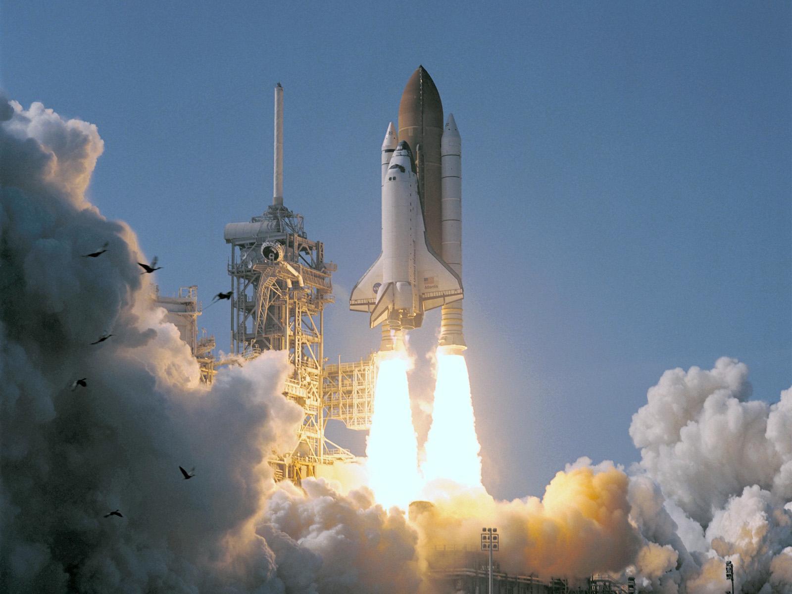 Space shuttle lift off free desktop background wallpaper image