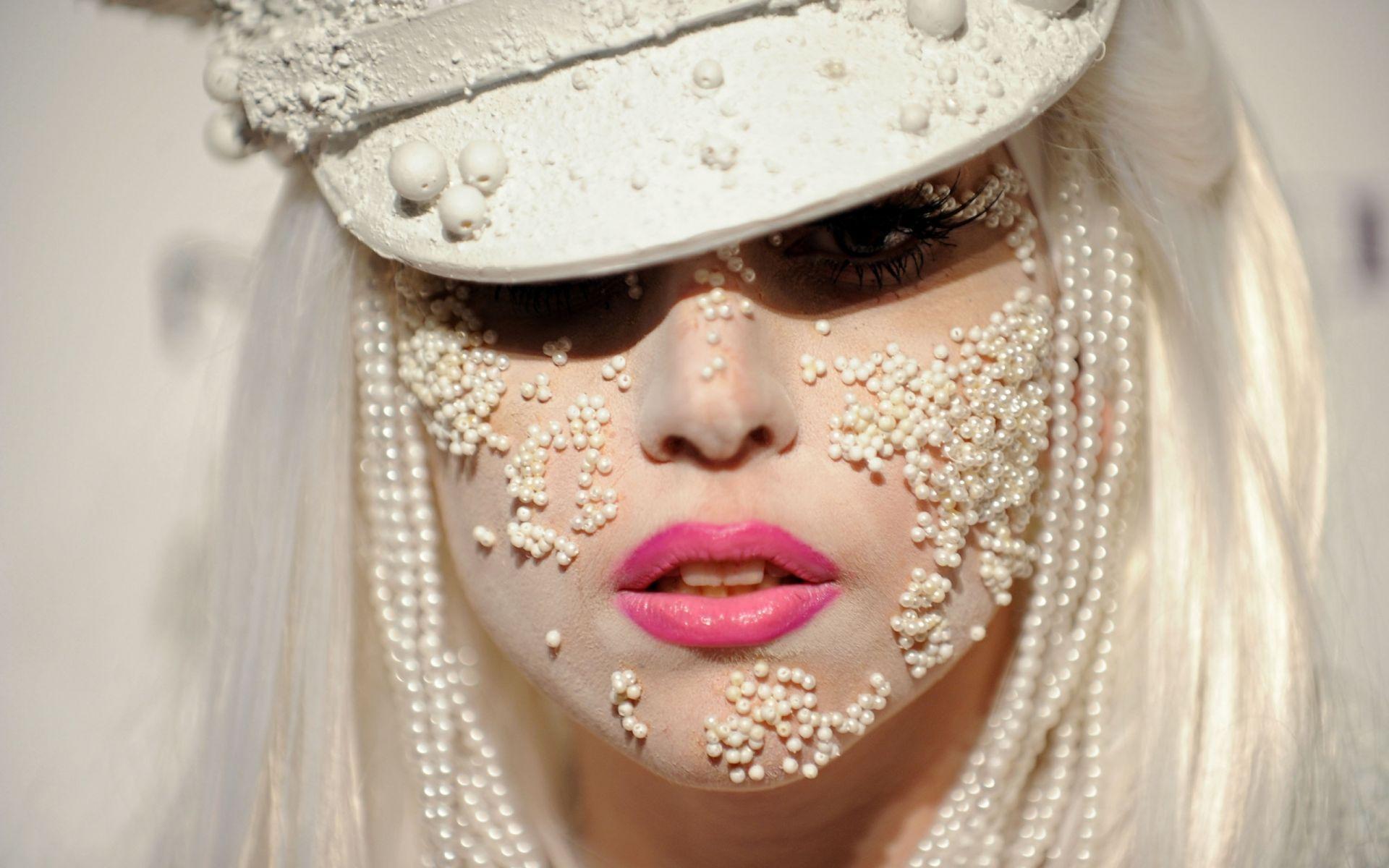 Lady Gaga&;s music no longer banned in China a Shot Magazine