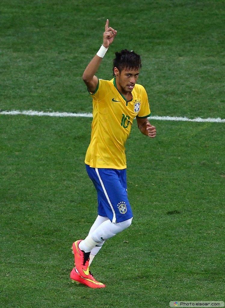 Photos & Wallpaper Neymar with Brazil in the 2014 World Cup • Elsoar