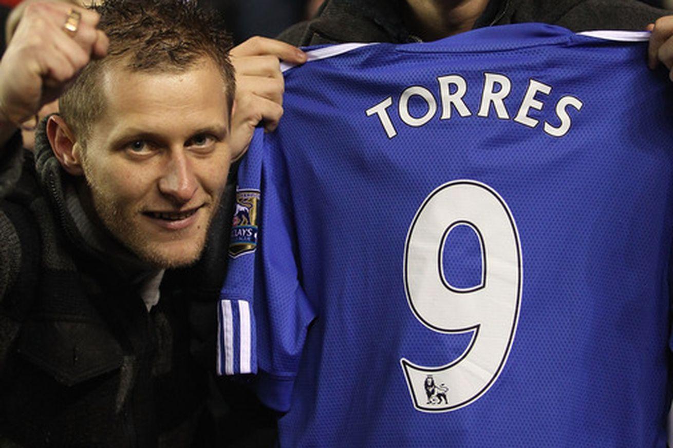 No, Fernando Torres doesn&;t earn Chelsea $21m in annual shirt