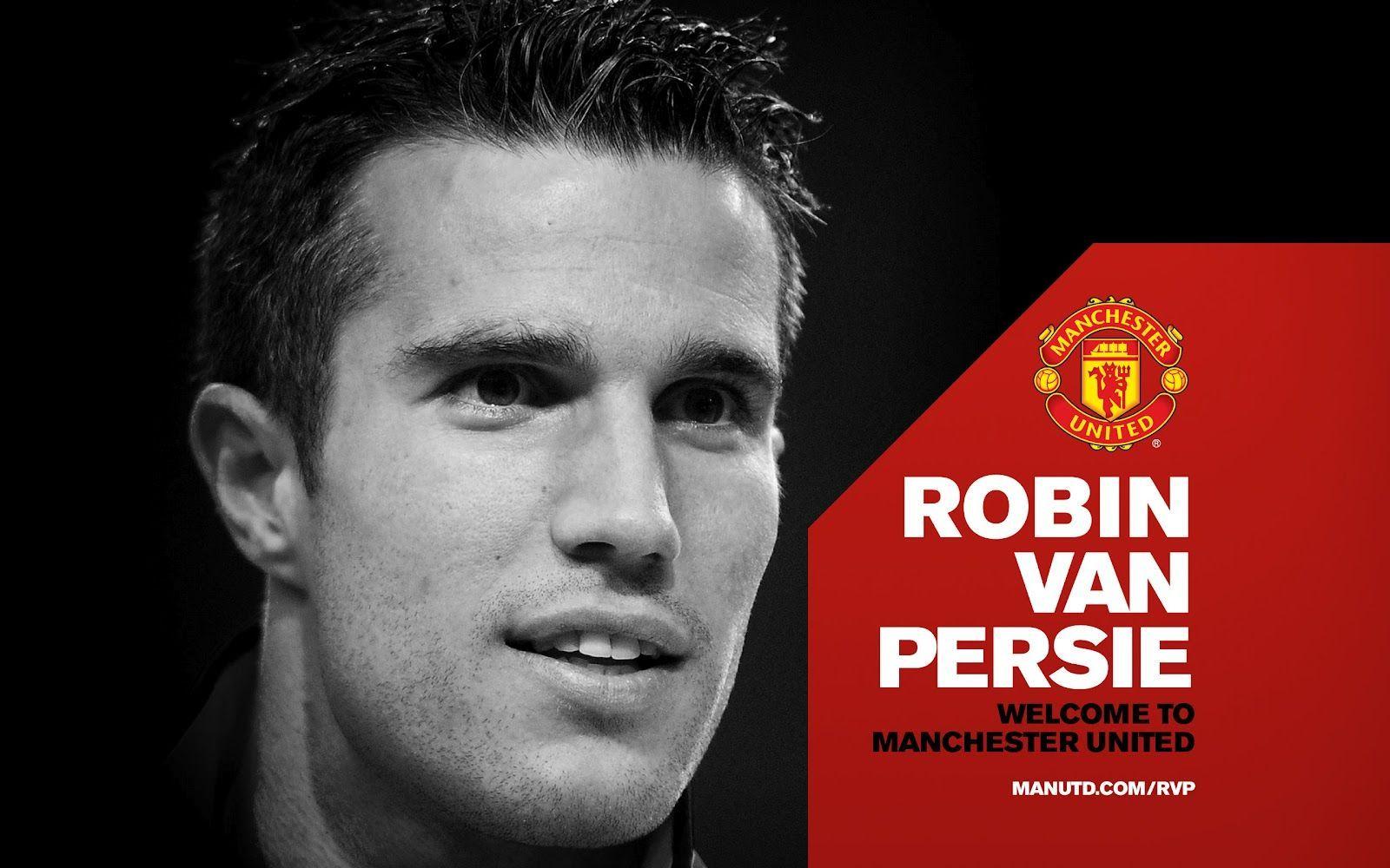 Robin Van Persie In Manchester United Desktop Wallpaper. Free