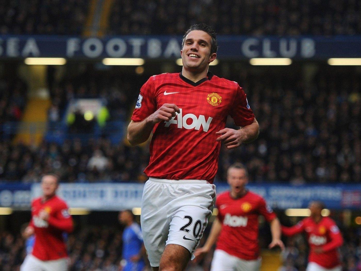 Selected Resoloution: 2560X1440 Manchester United Robin Van Persie