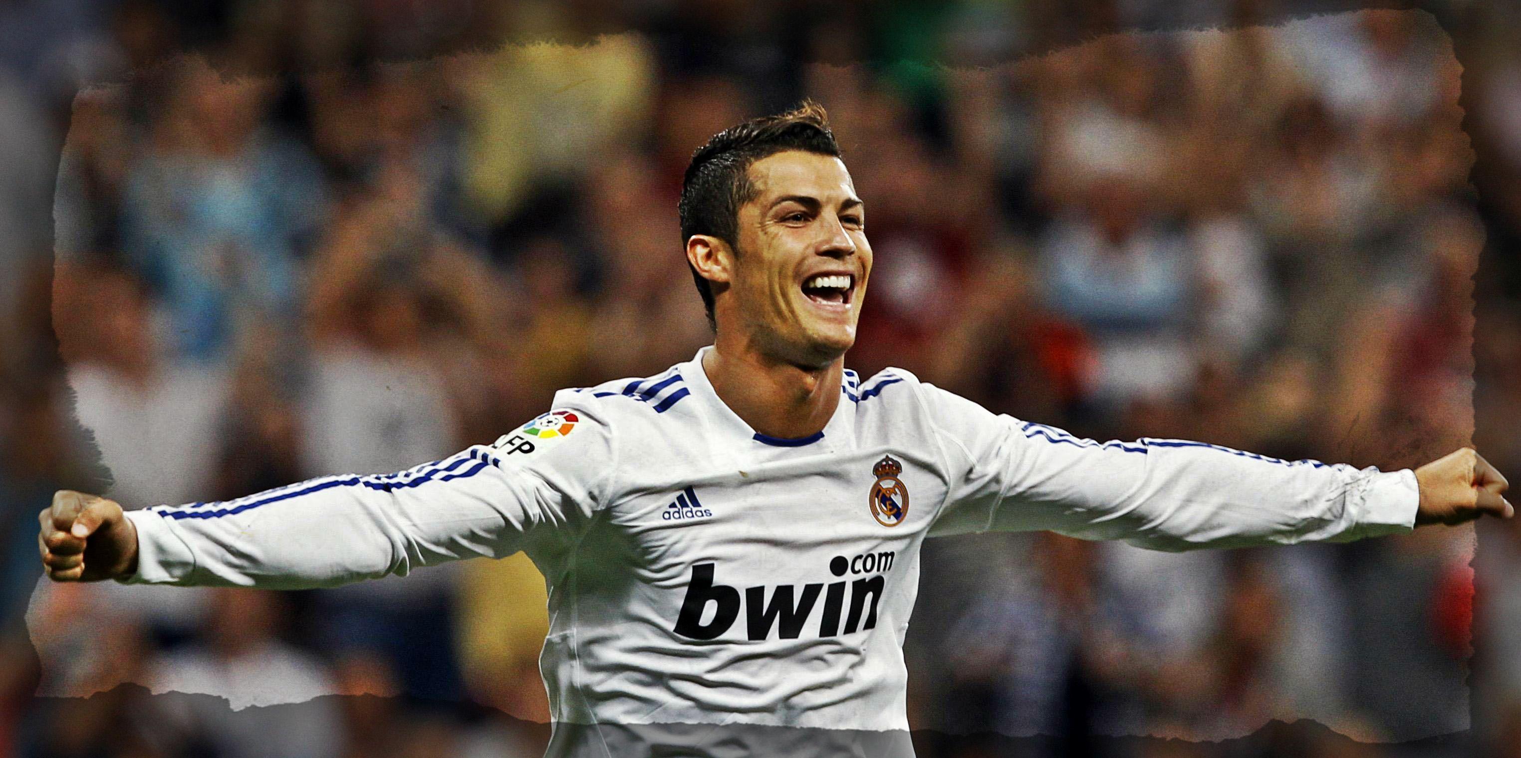 Image Gallery of Cristiano Ronaldo Celebrating A Goal Wallpaper