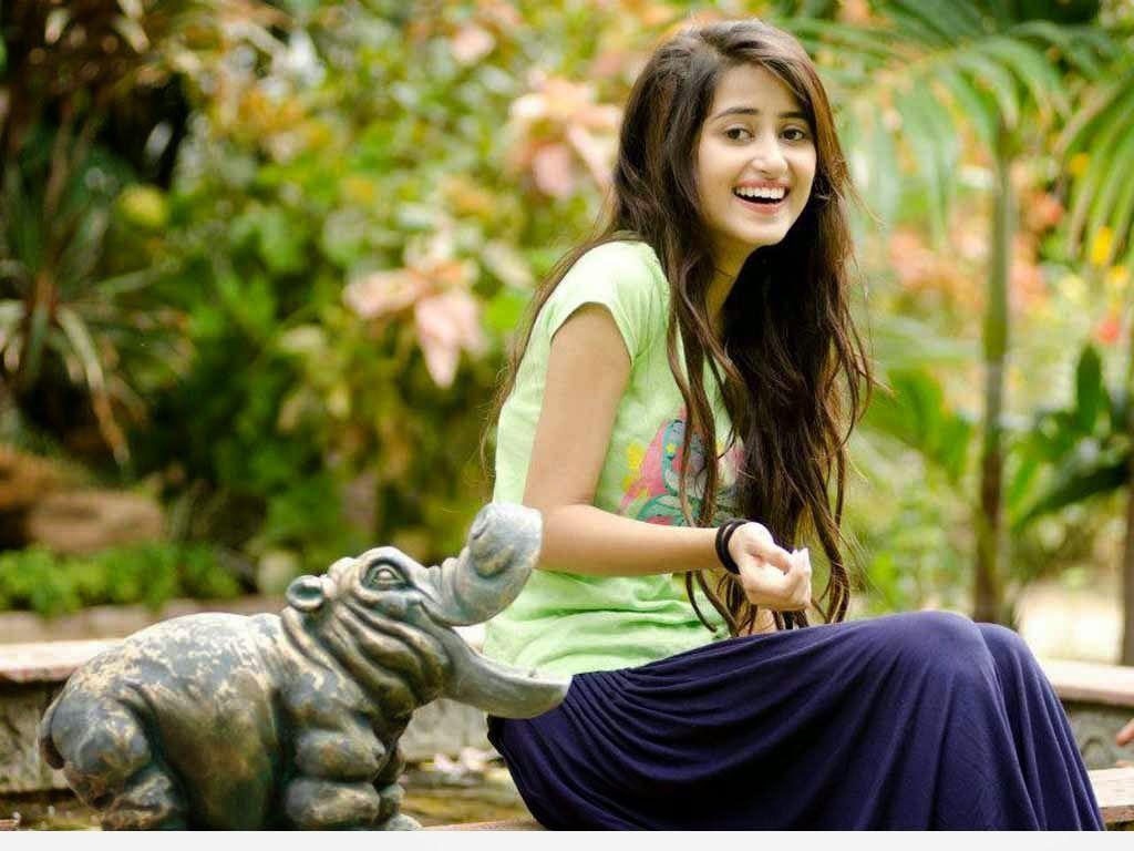 Sajal Ali Most Beautiful Picture Hd Wallpaper