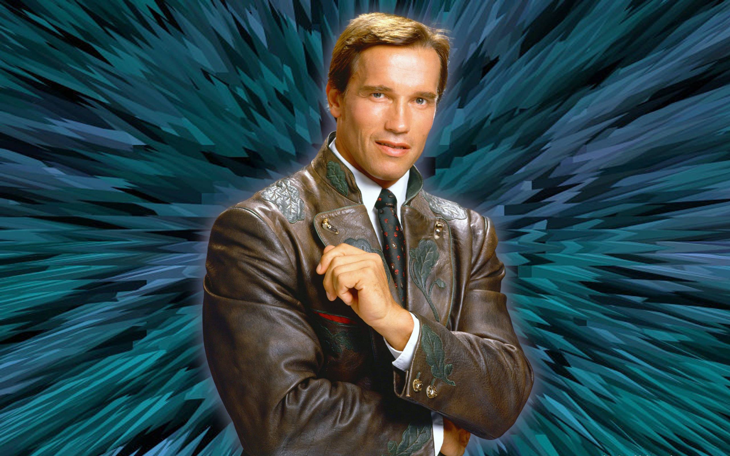 Hollywood Actor Arnold Schwarzenegger Wallpaper