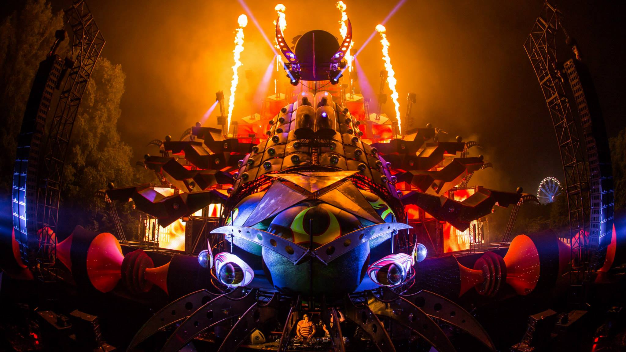 Eye candy: photo of beautiful EDM festival stage designs