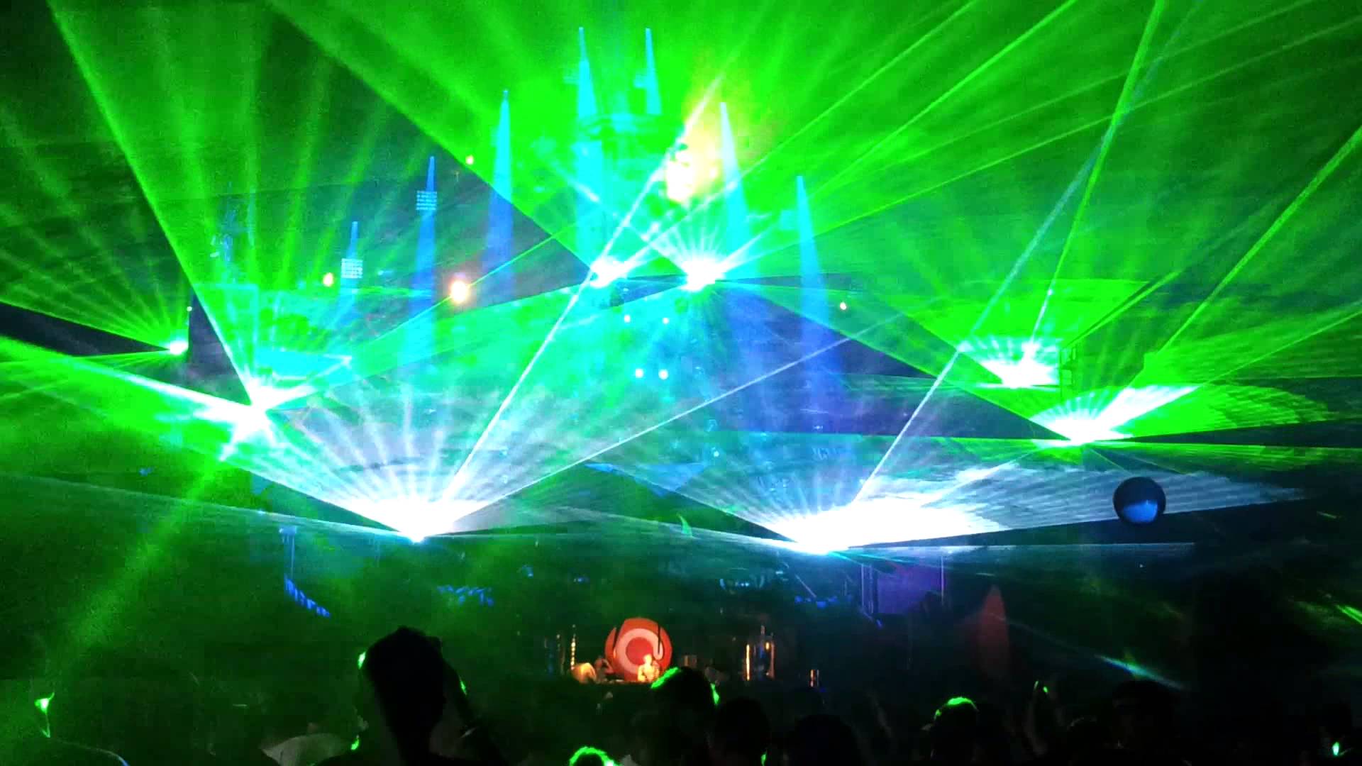 Headhunterz Q Dance Stage Tomorrowland 2013 Part 2 Incl