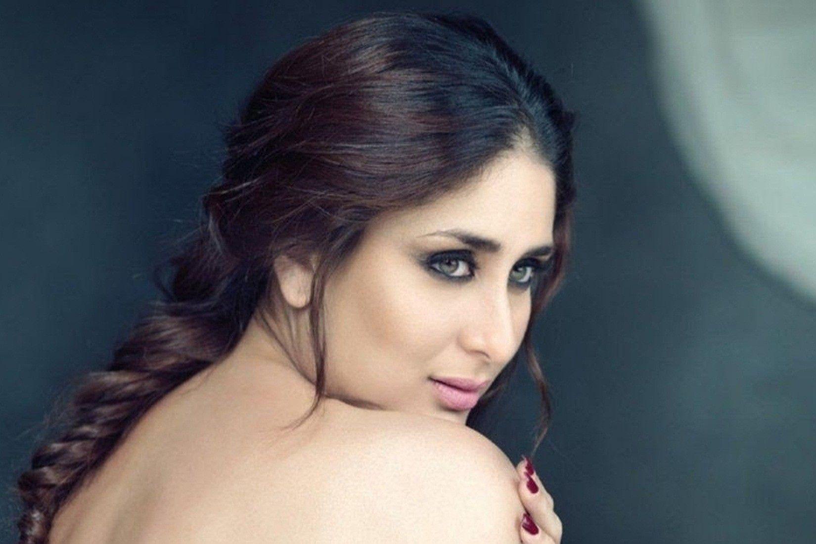 Kareena Kapoor Wallpaper 2016