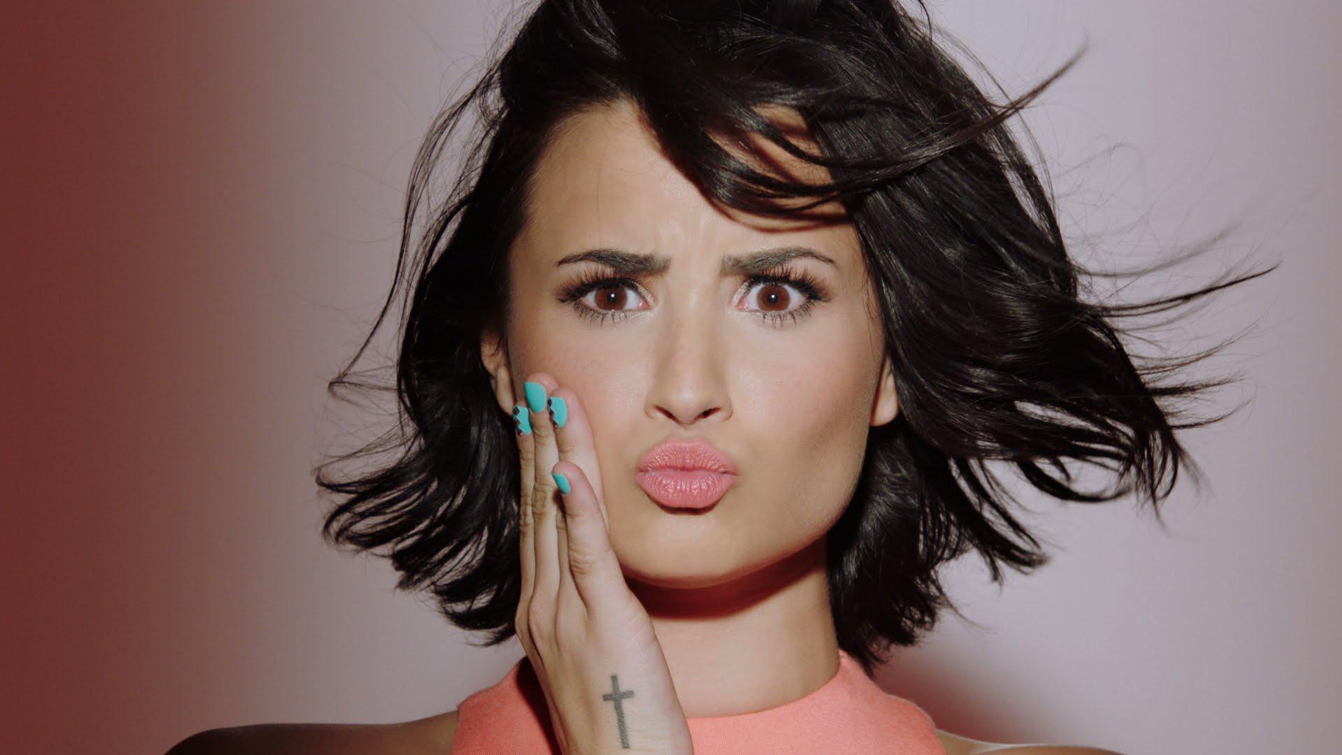 Demi Lovato&;s New Skechers Campaign is Here!. Demi Lovato